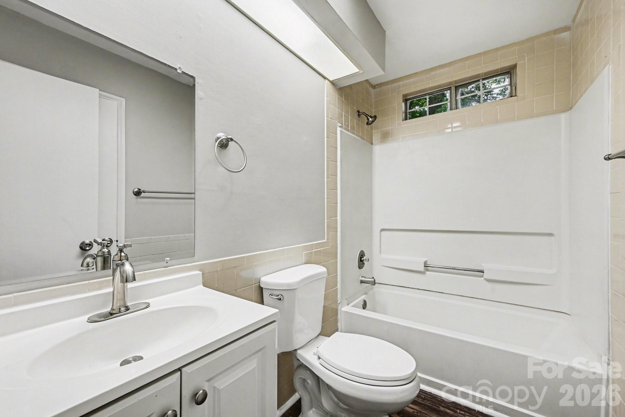 8800 Royal Scot Lane — Charlotte
