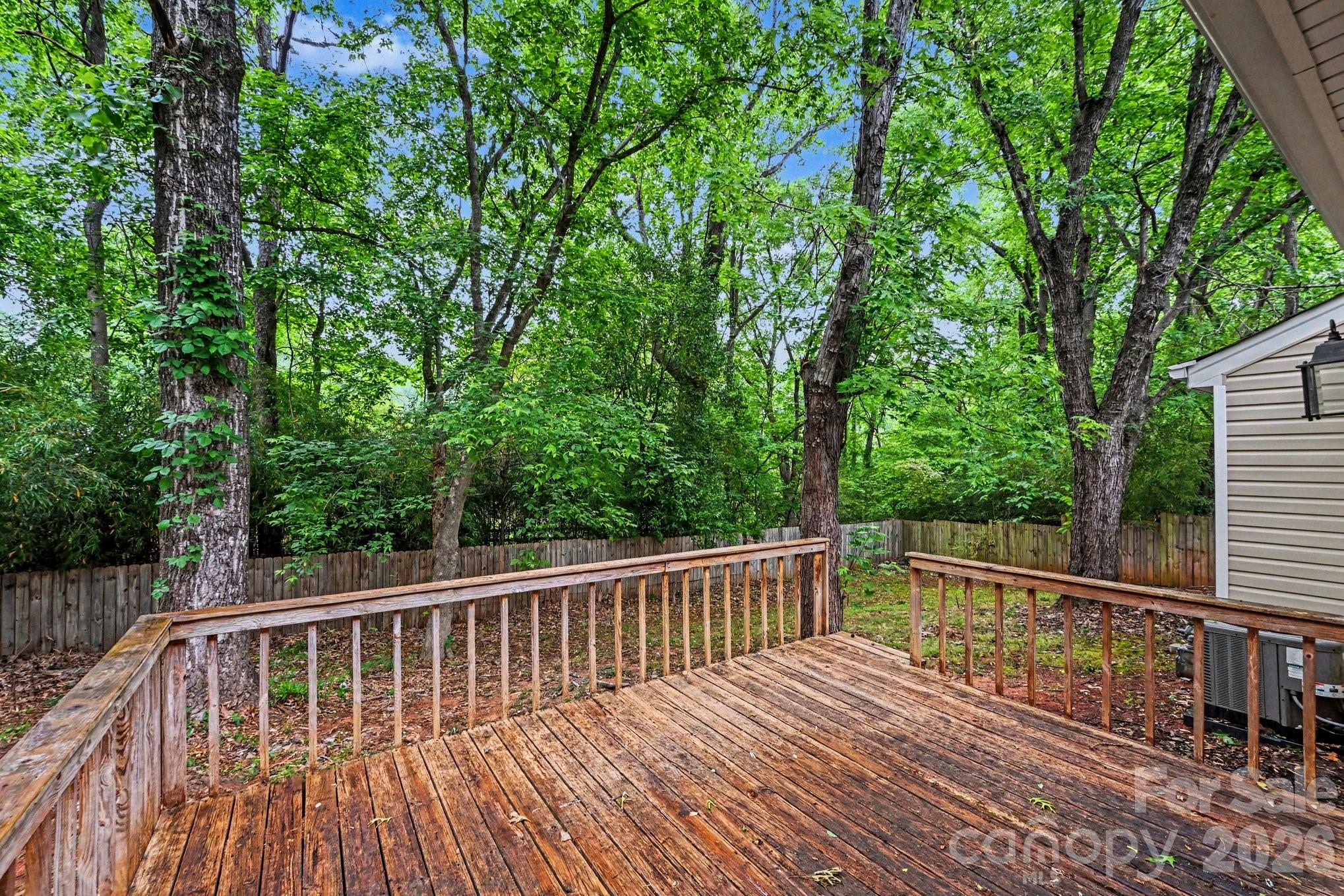 8800 Royal Scot Lane — Charlotte