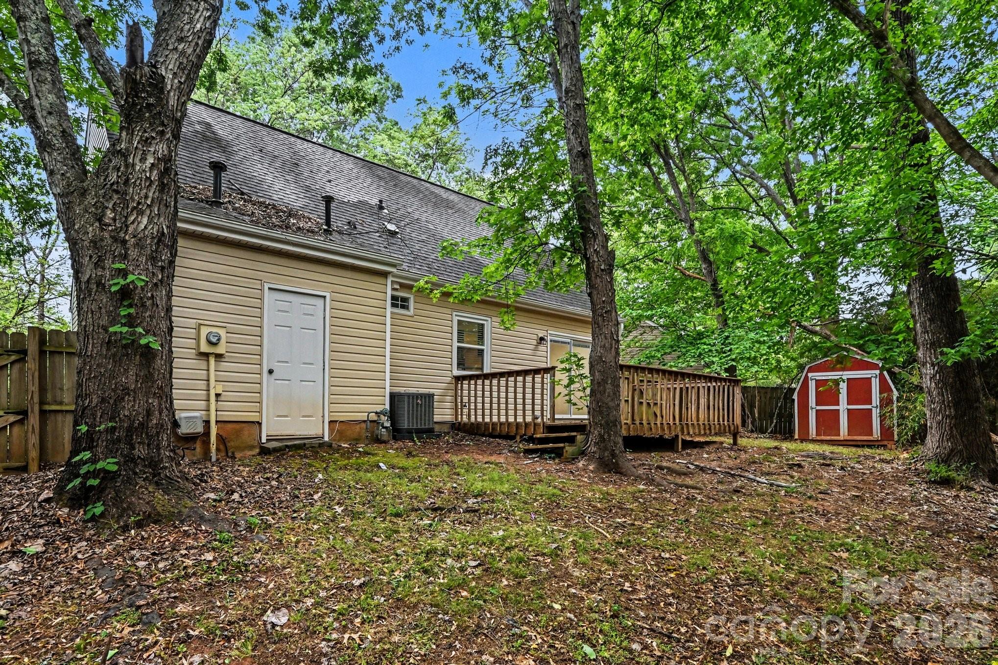 8800 Royal Scot Lane — Charlotte