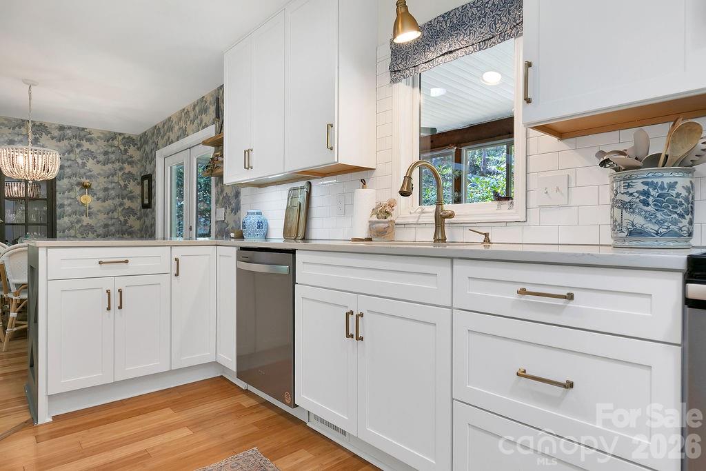 492 Falls Creek Road — Pisgah Forest