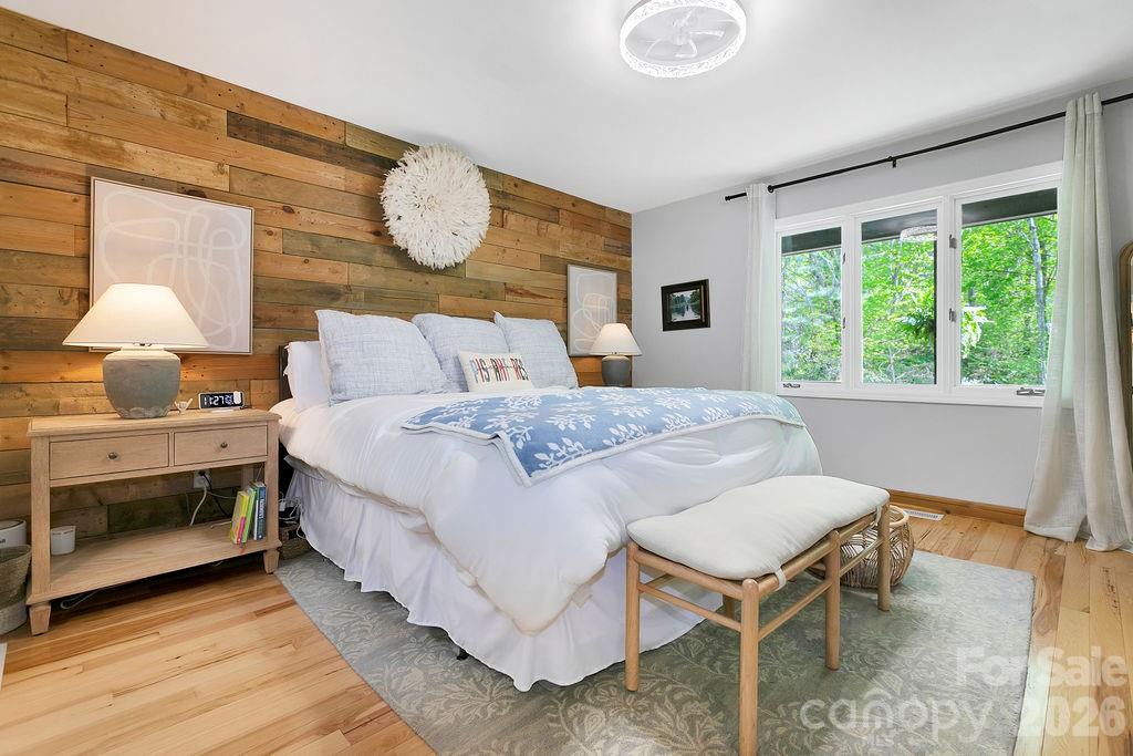 492 Falls Creek Road — Pisgah Forest
