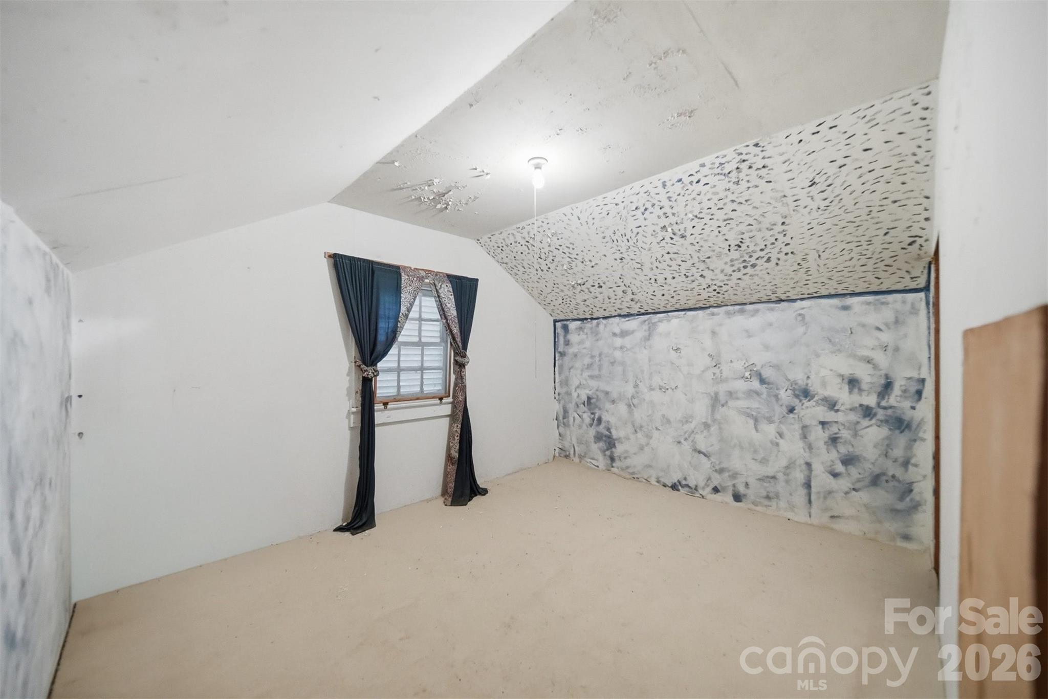 2711 SE 8th Avenue SE — Hickory