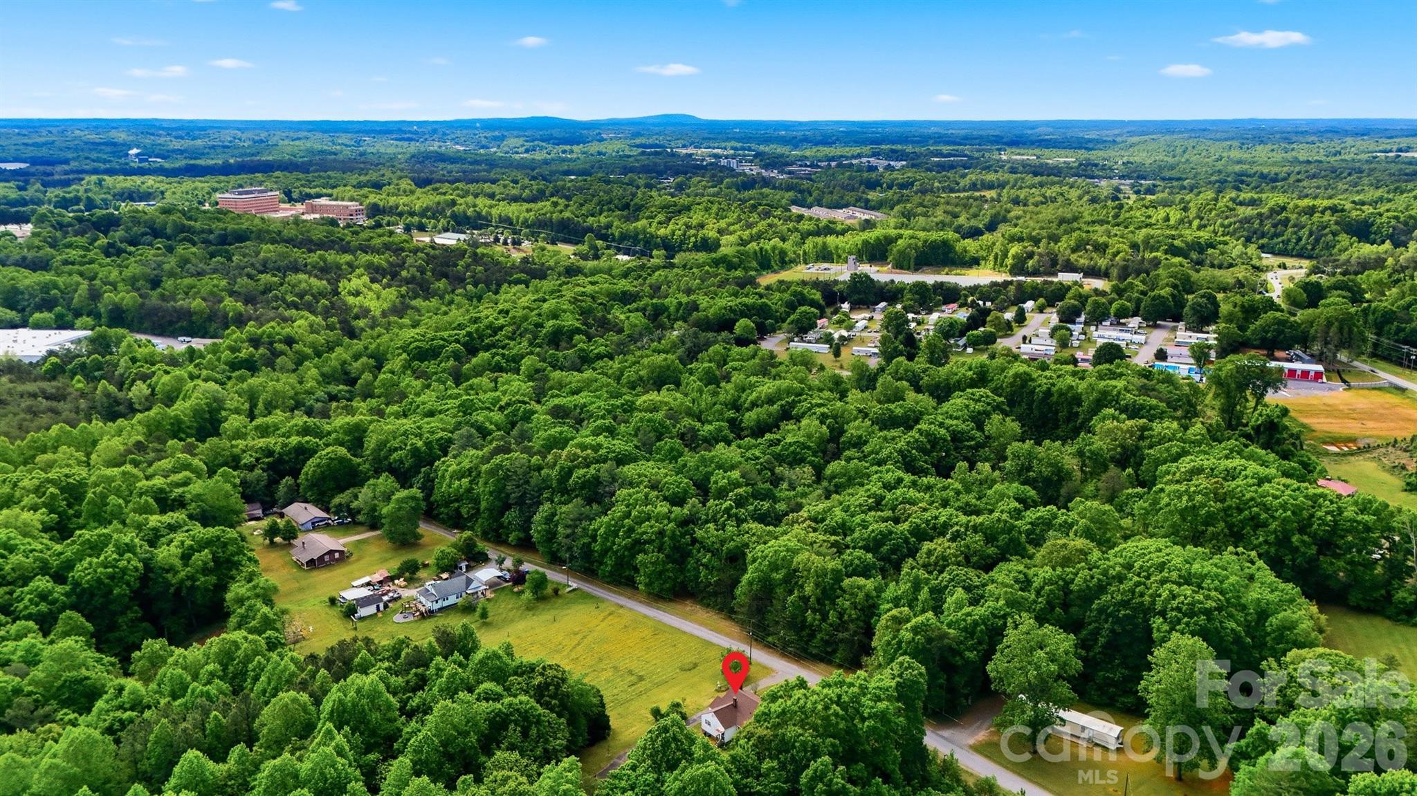 2711 SE 8th Avenue SE — Hickory