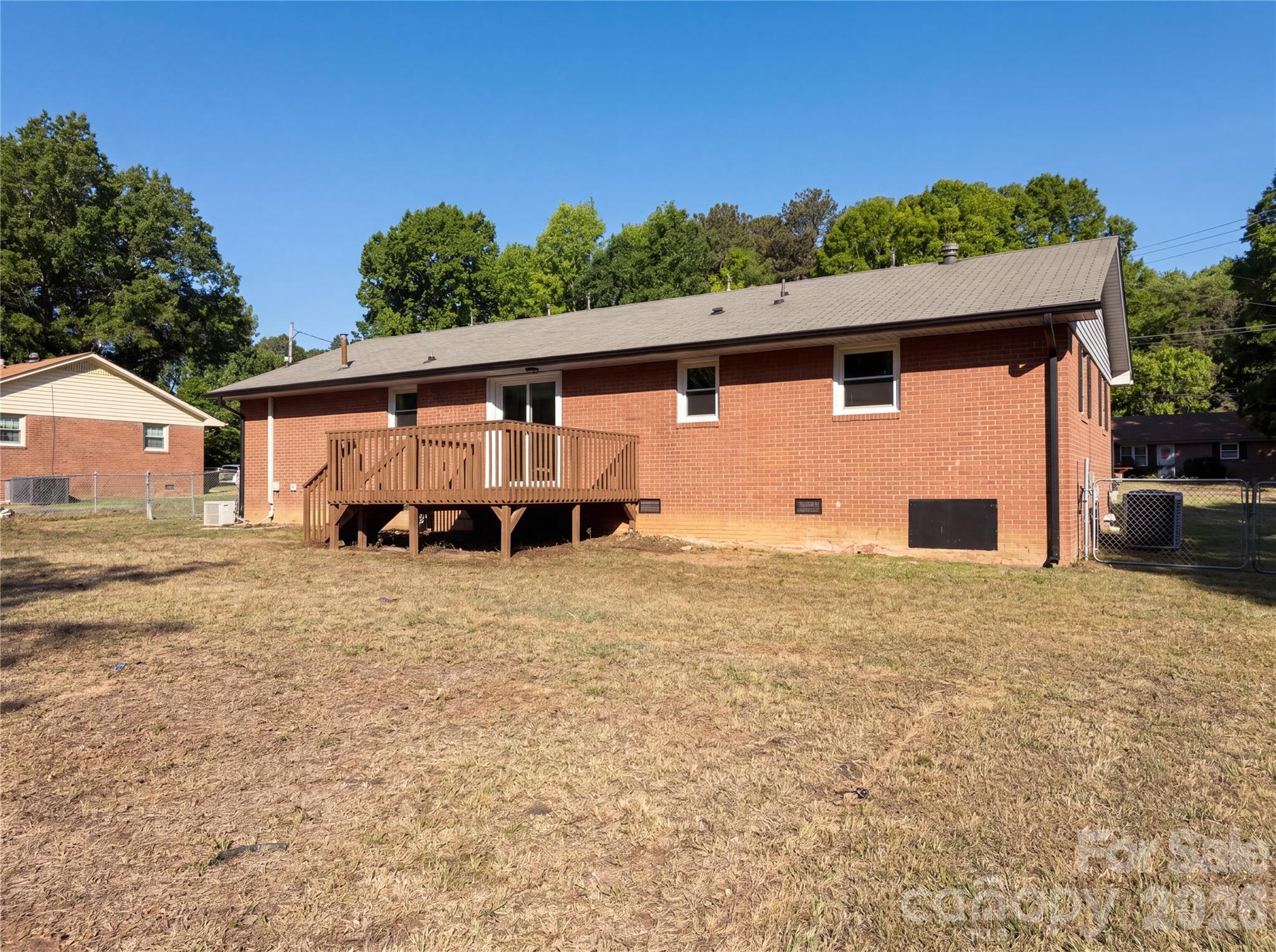 2375 Saw Road — China Grove