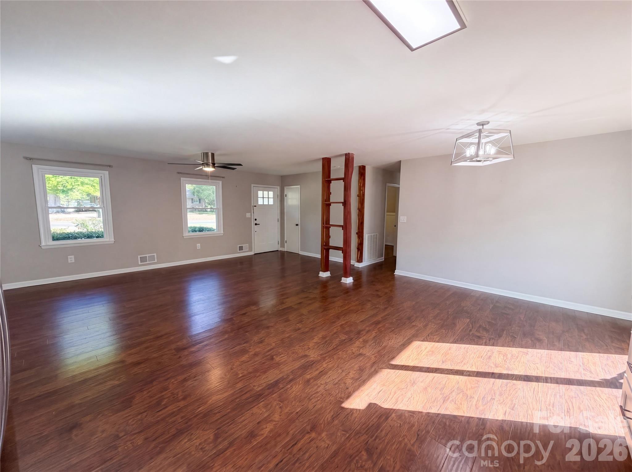 2375 Saw Road — China Grove