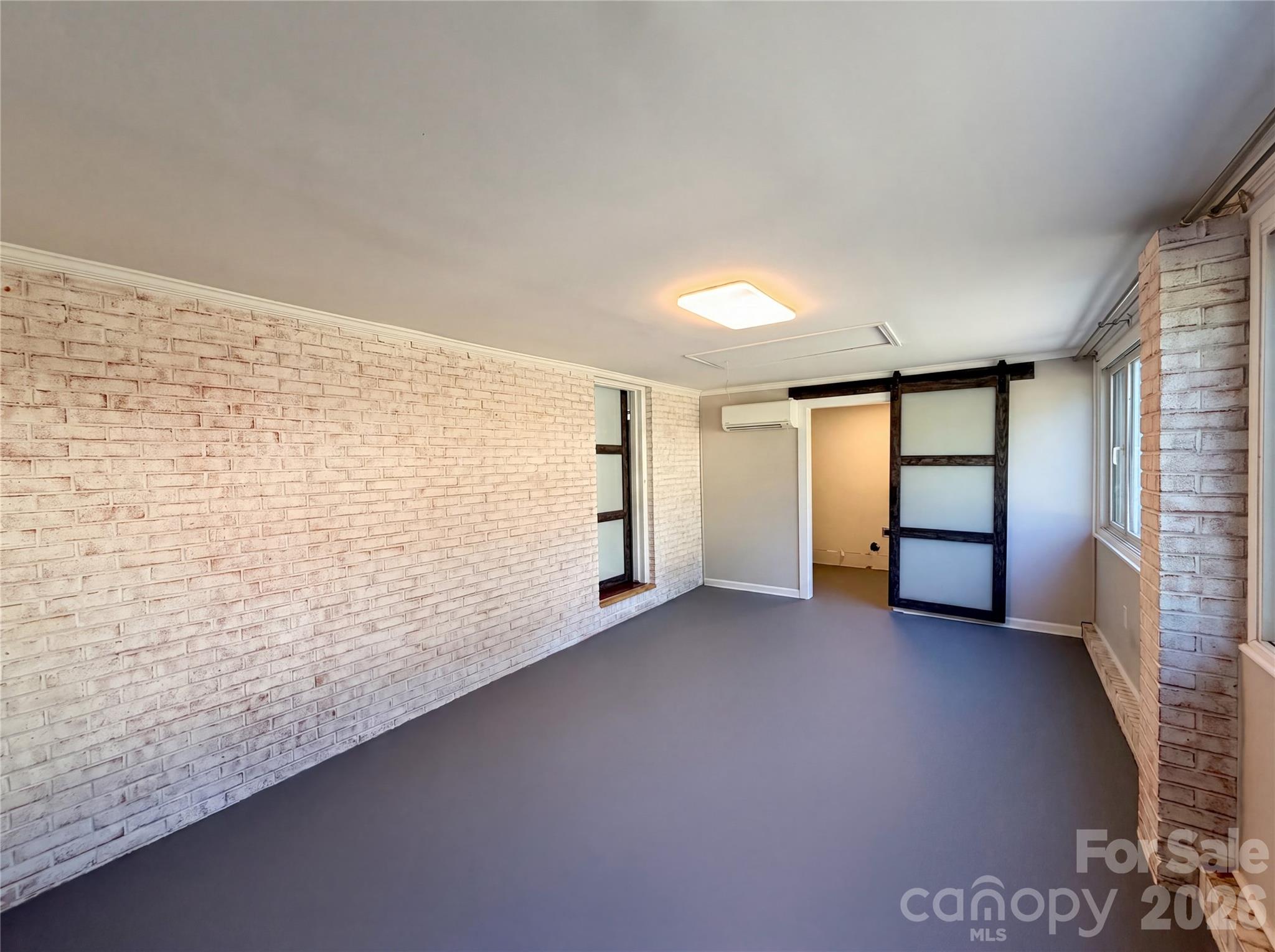 2375 Saw Road — China Grove