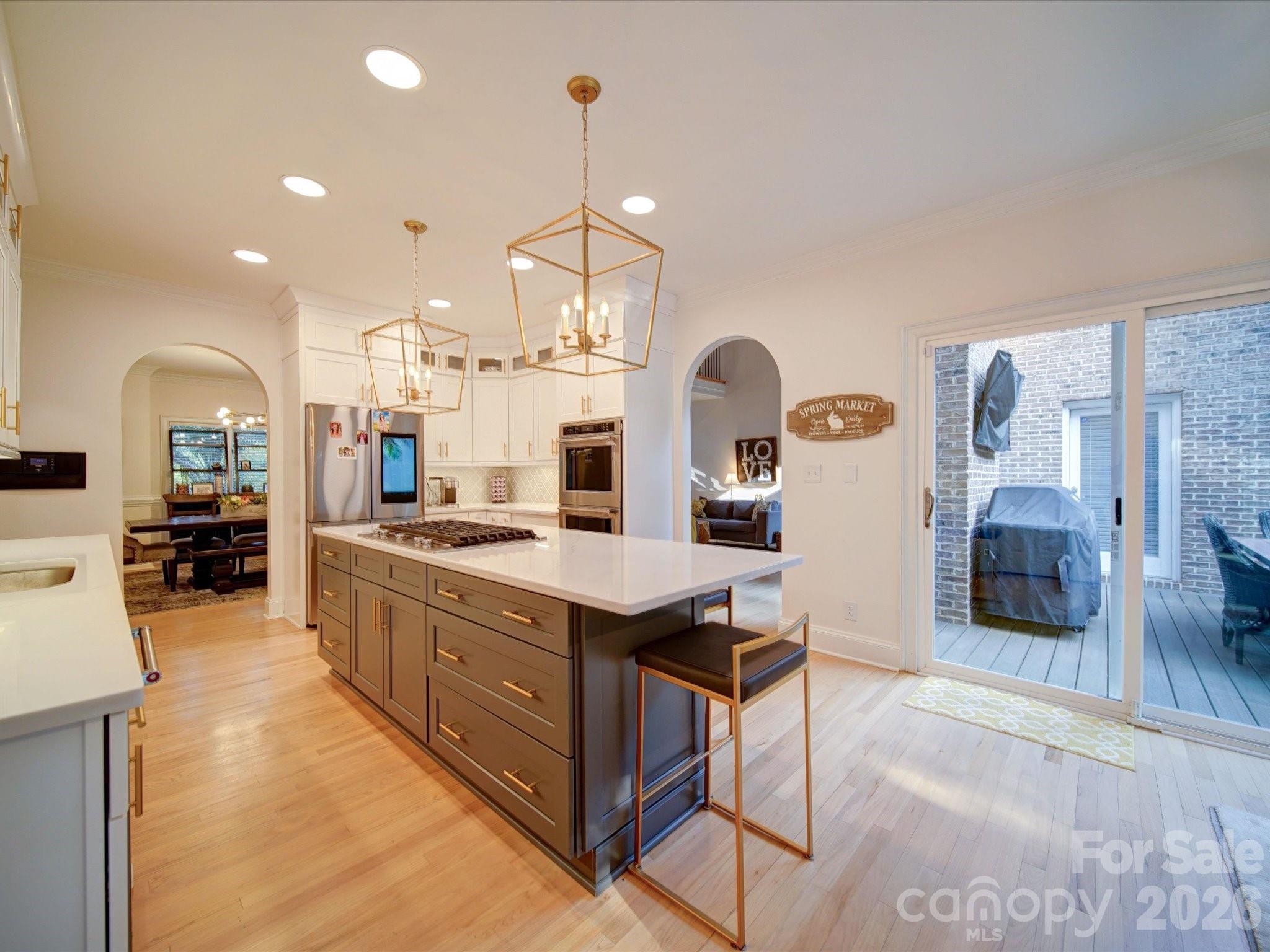 15708 Eagleview Drive — Charlotte