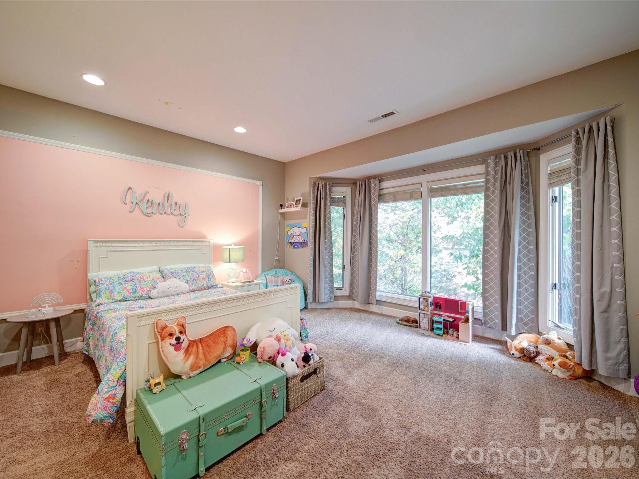 15708 Eagleview Drive — Charlotte