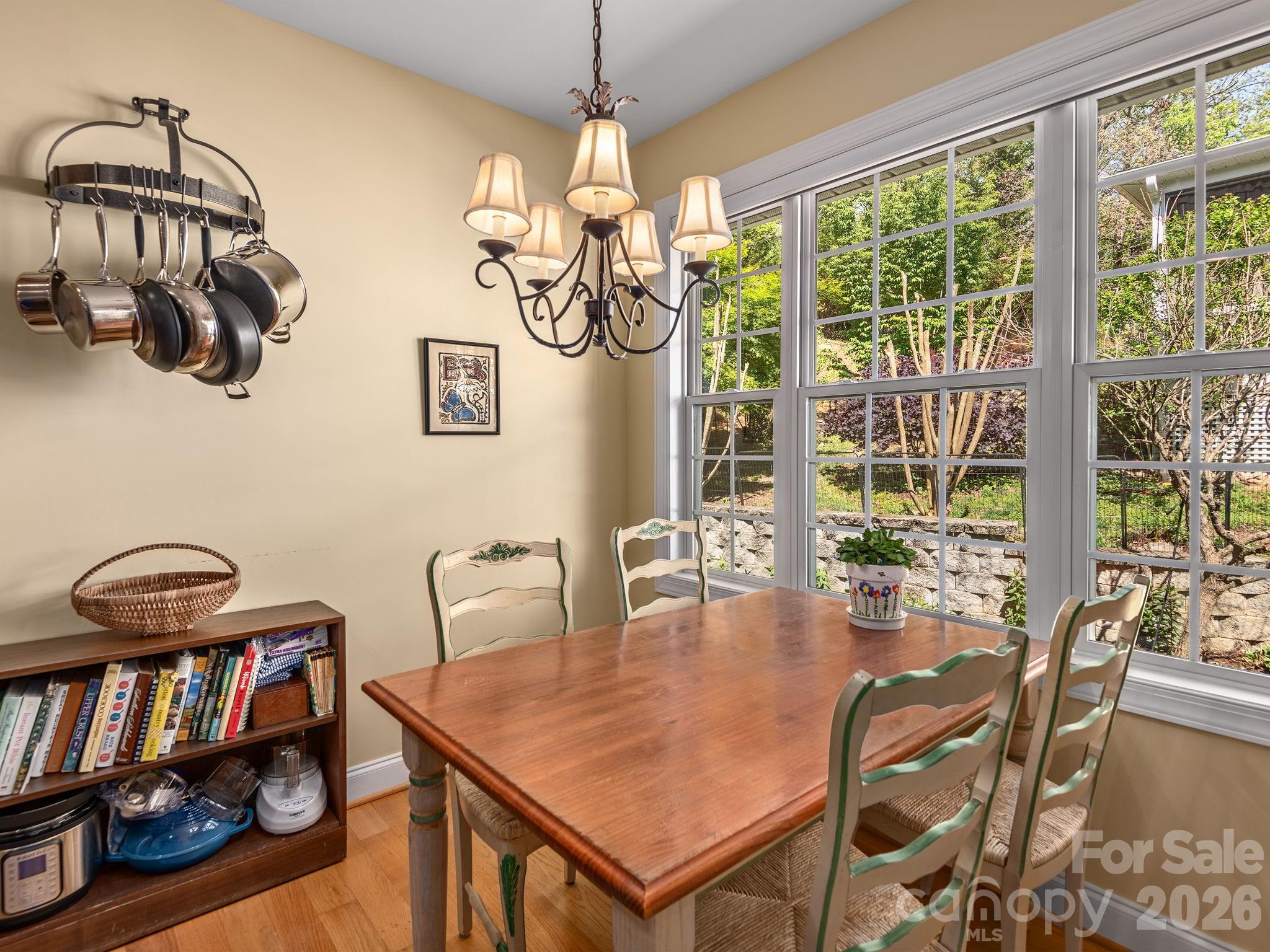 30 Banks Town Road — Weaverville