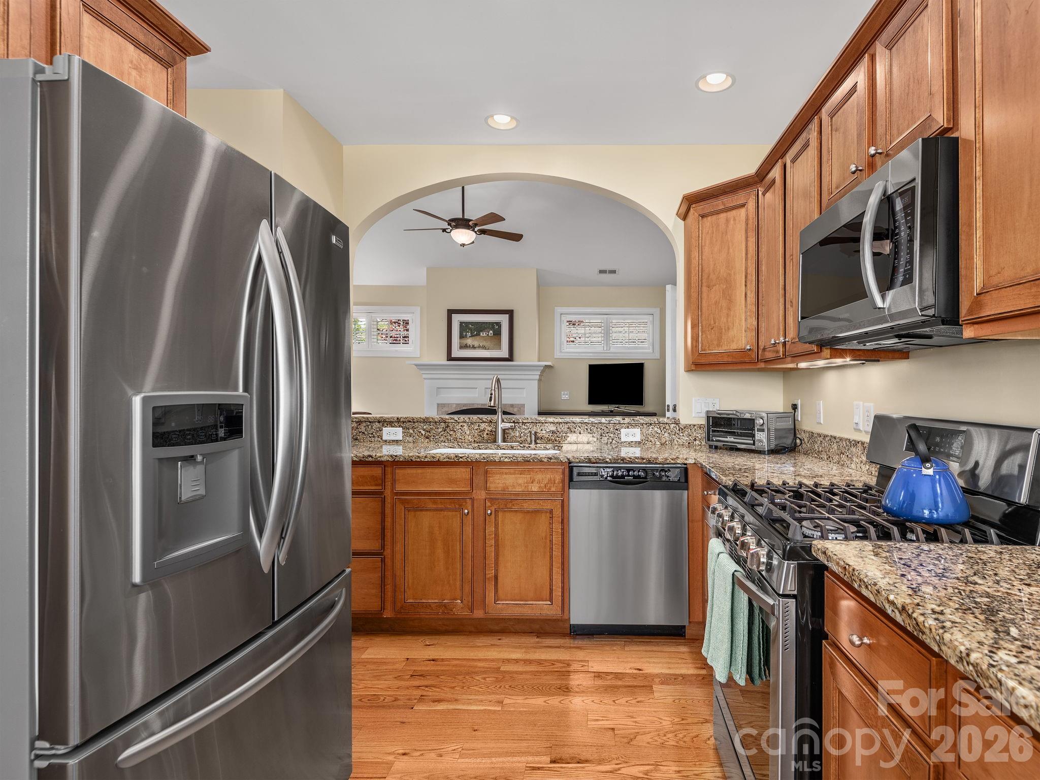 30 Banks Town Road — Weaverville