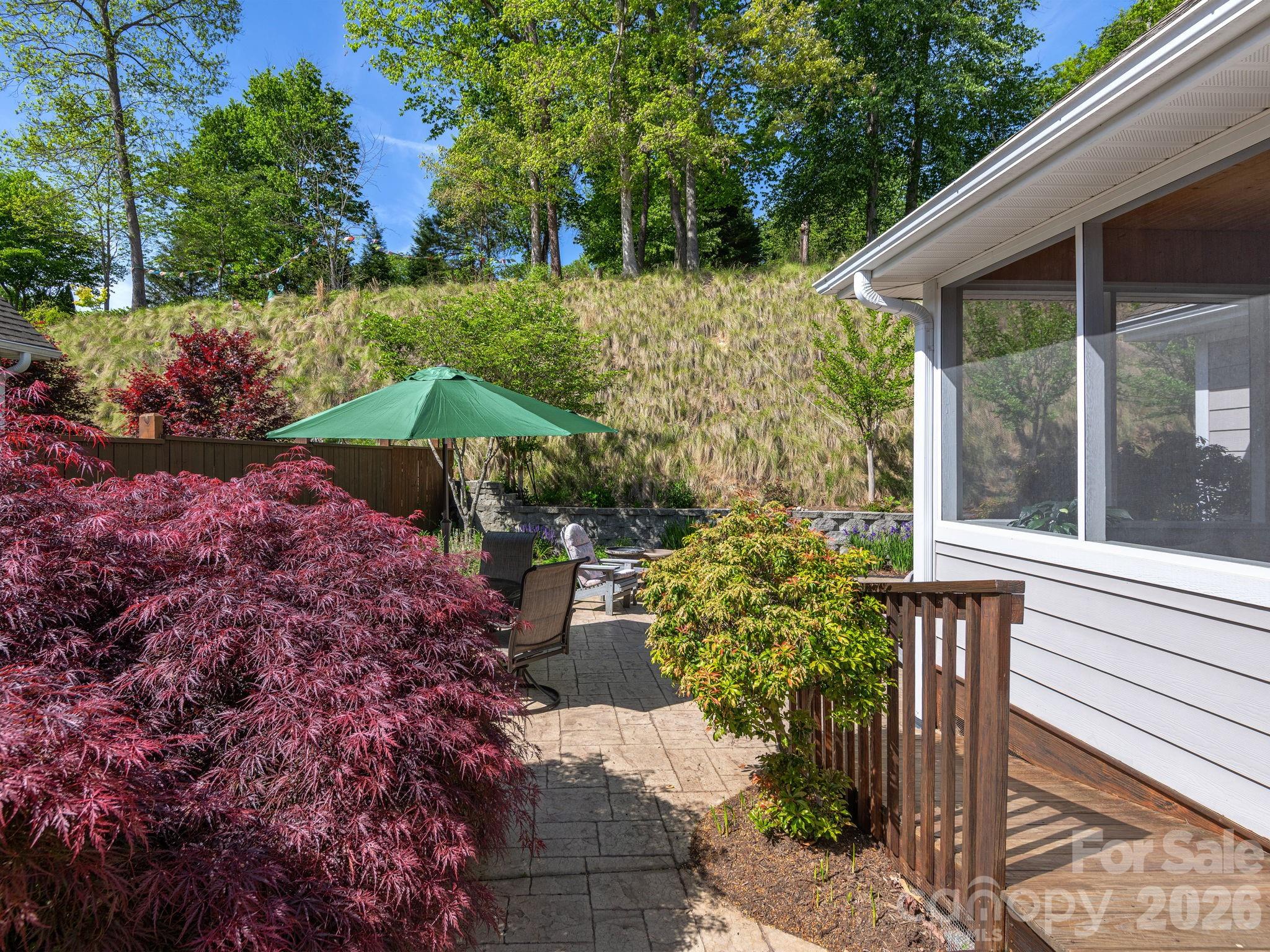 30 Banks Town Road — Weaverville