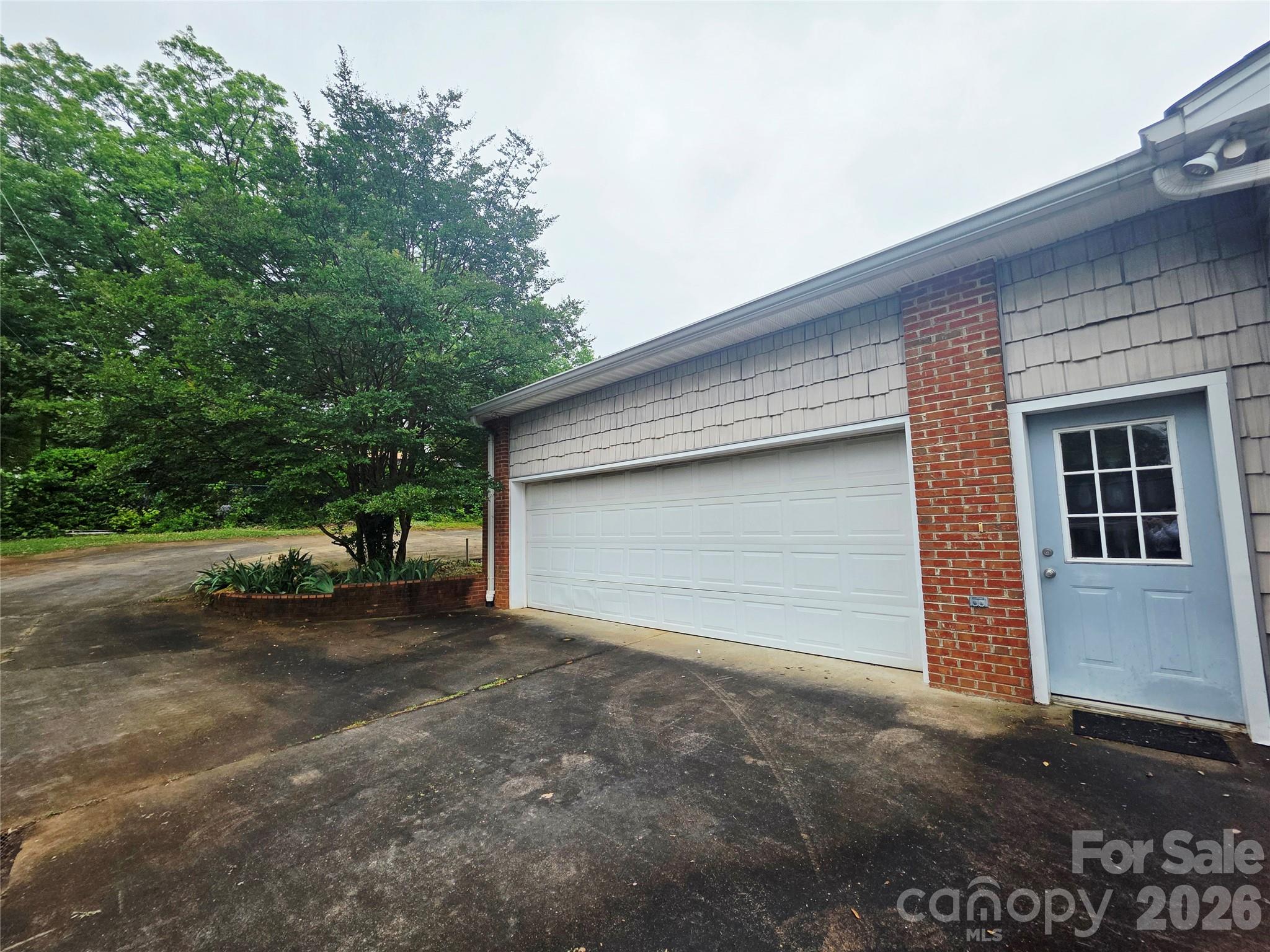 216 Country Club Road #5 — Shelby