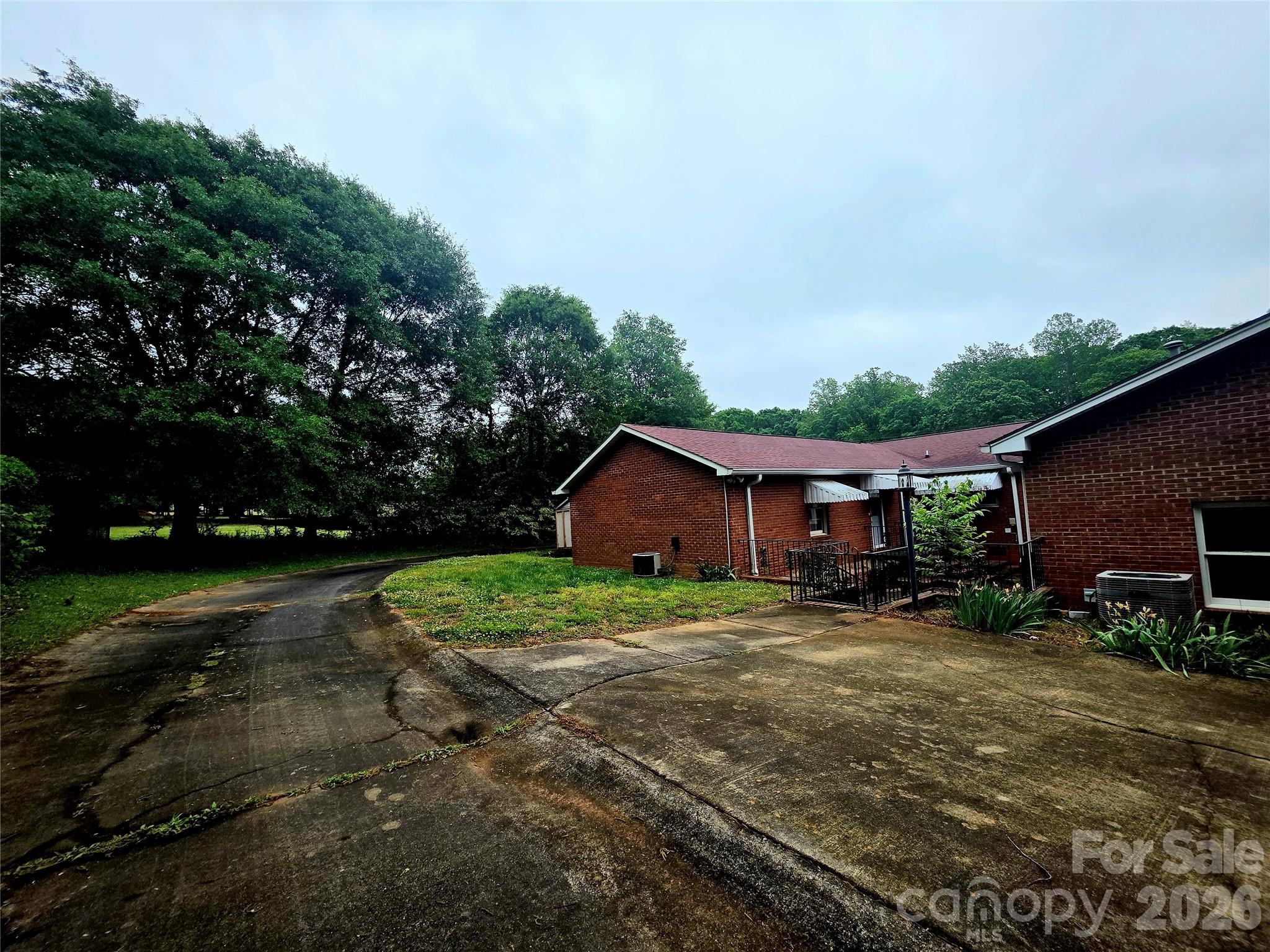 216 Country Club Road #5 — Shelby