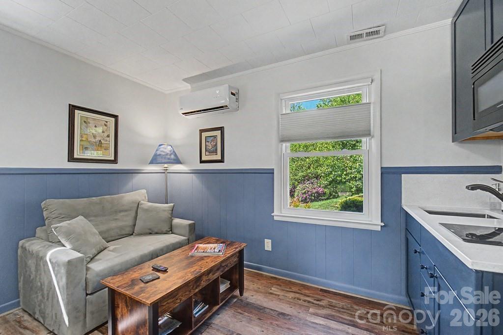 52 Briar Patch Road — Cullowhee