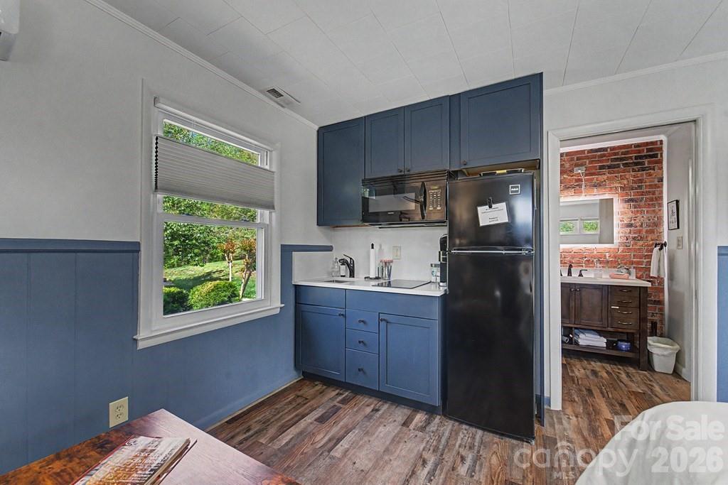 52 Briar Patch Road — Cullowhee