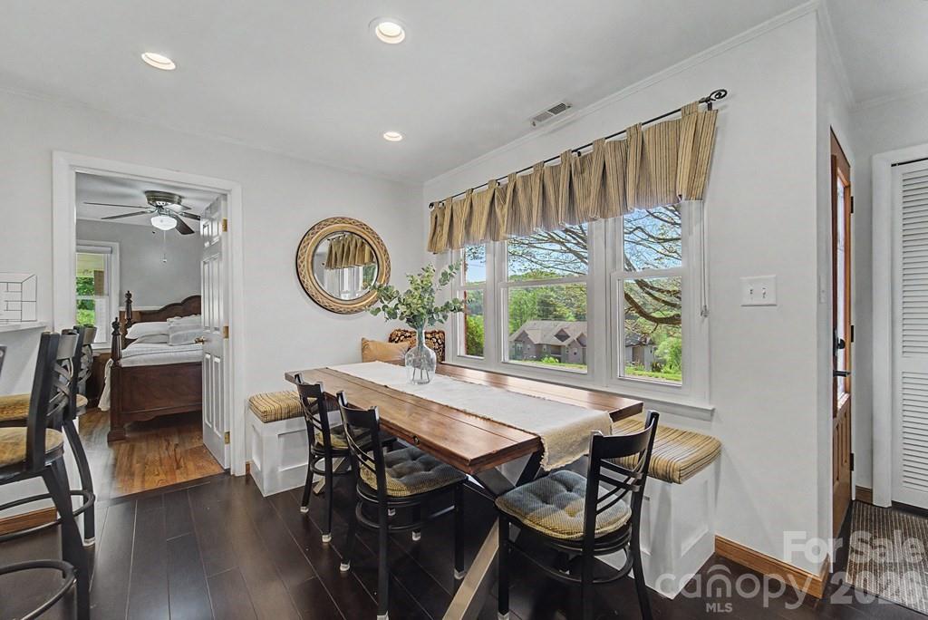 52 Briar Patch Road — Cullowhee