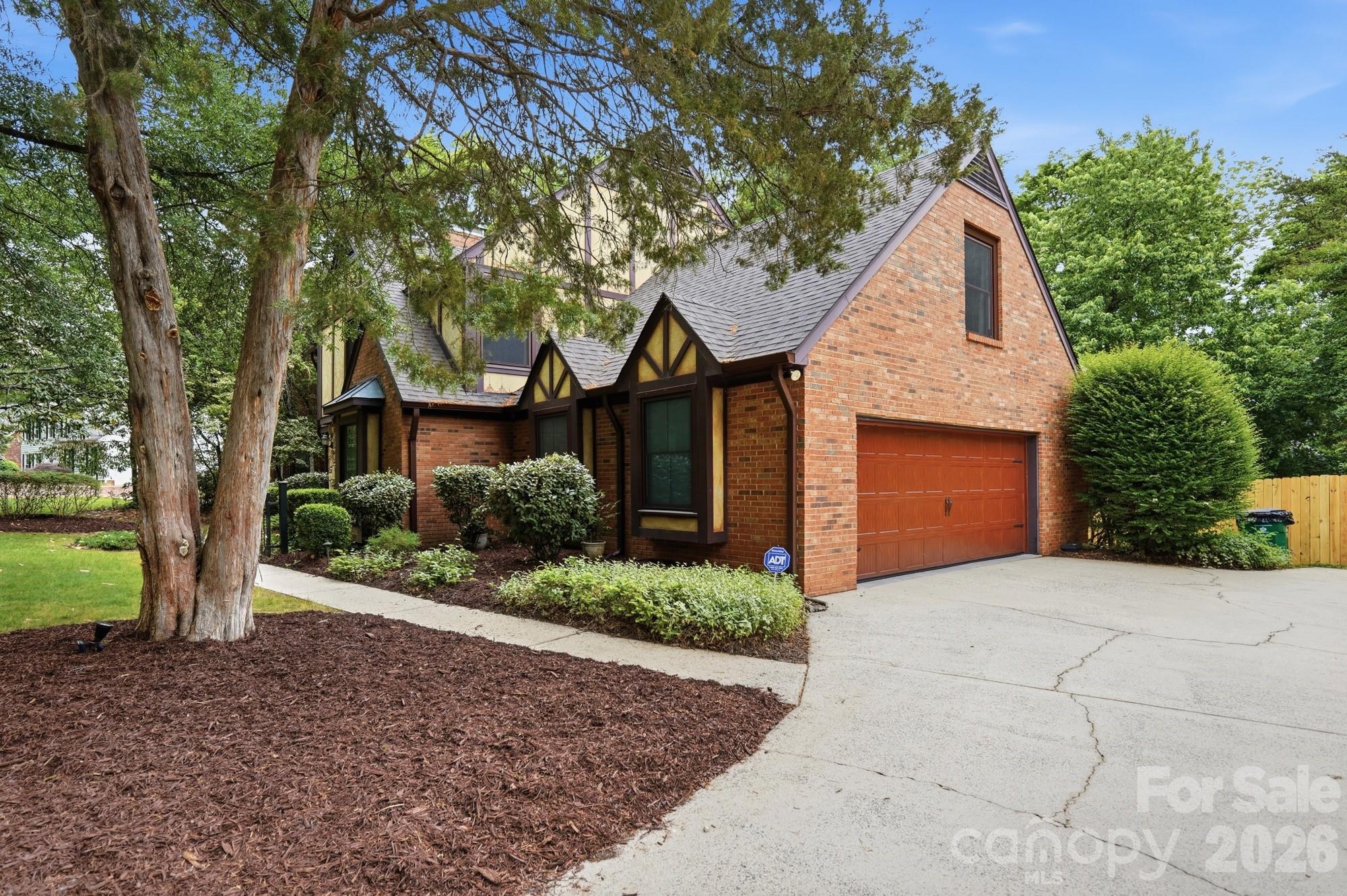 5101 Lindstrom Drive — Charlotte