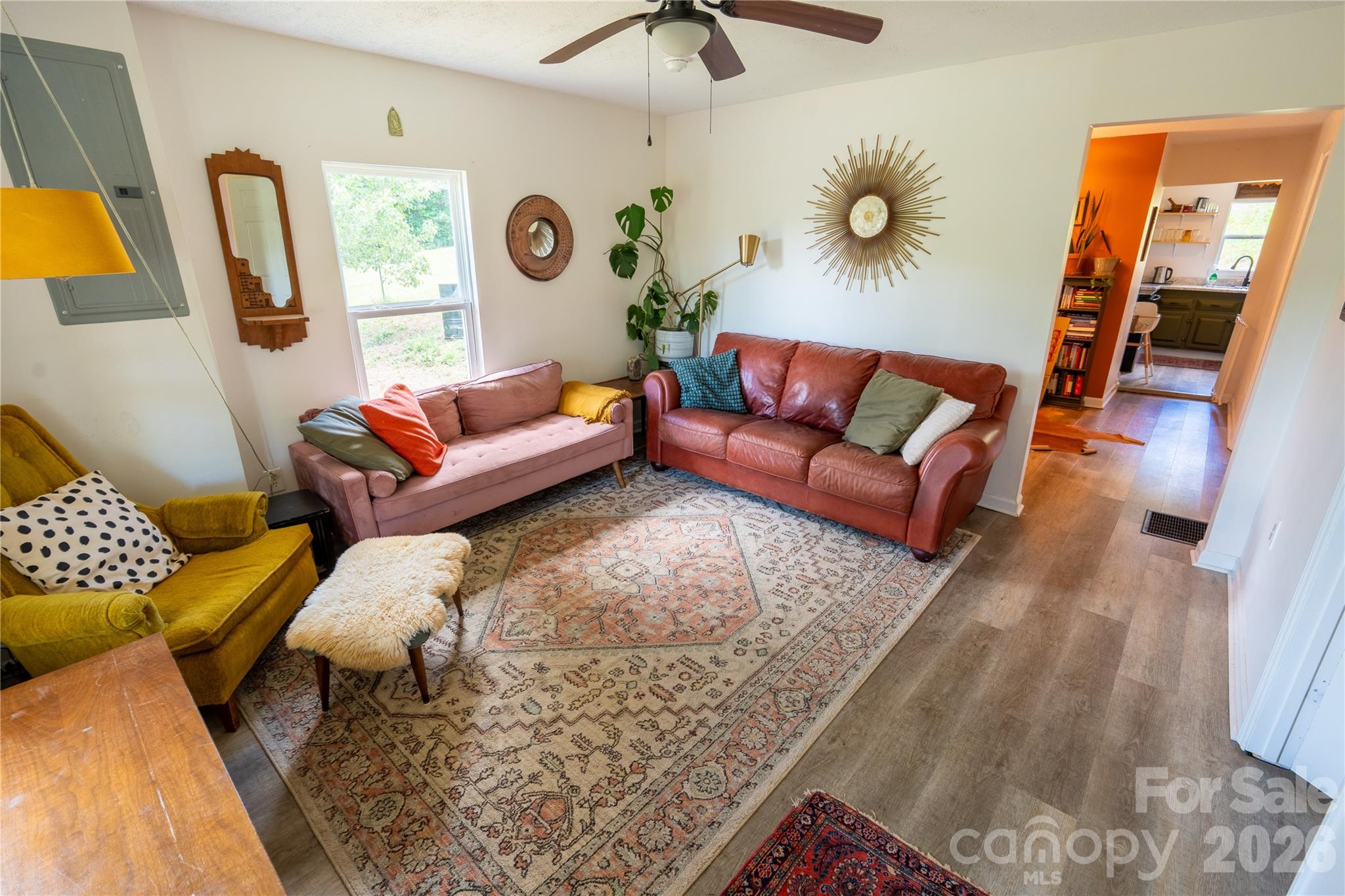 974 W US 70 Highway — Morganton