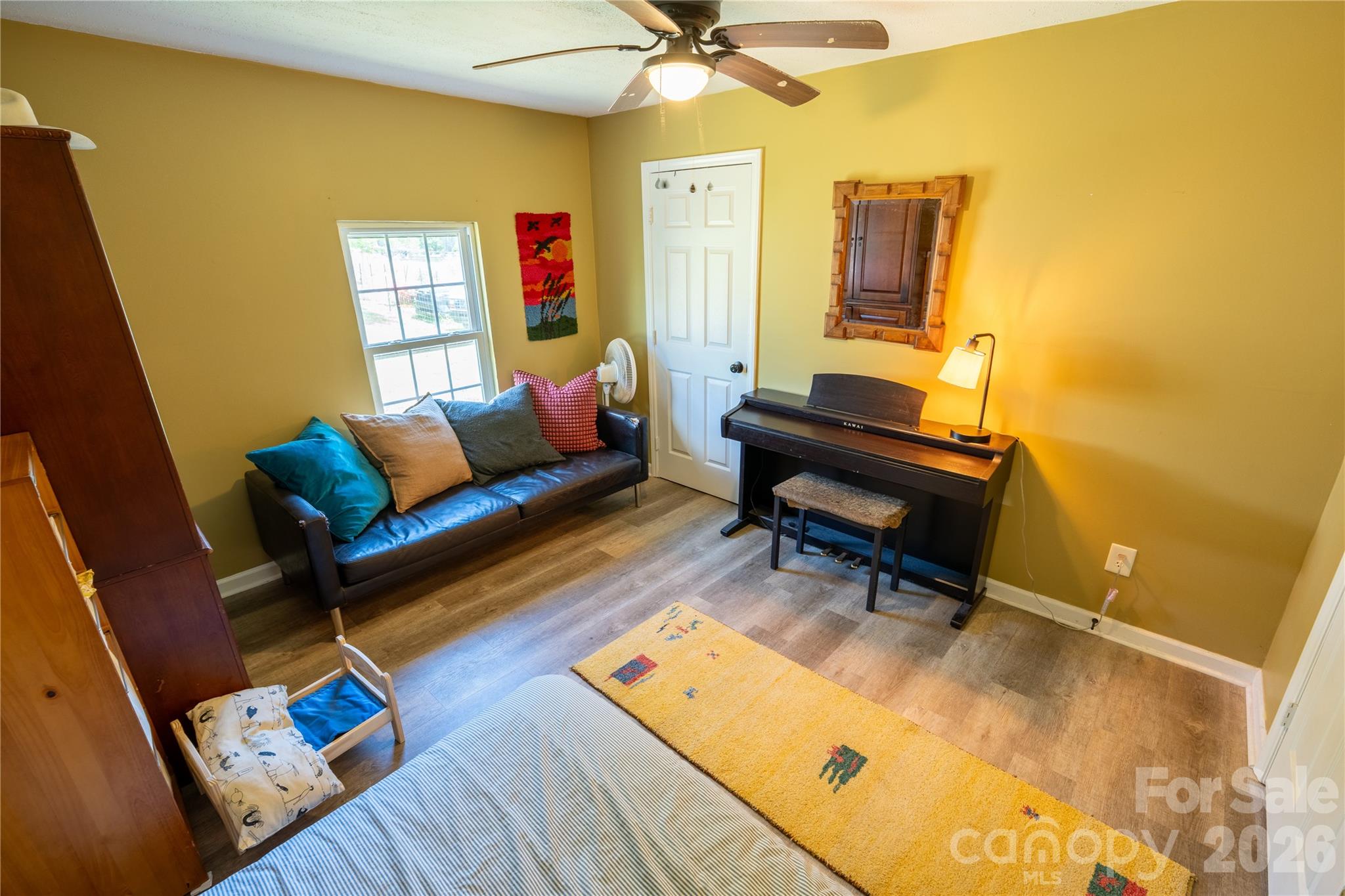 974 W US 70 Highway — Morganton