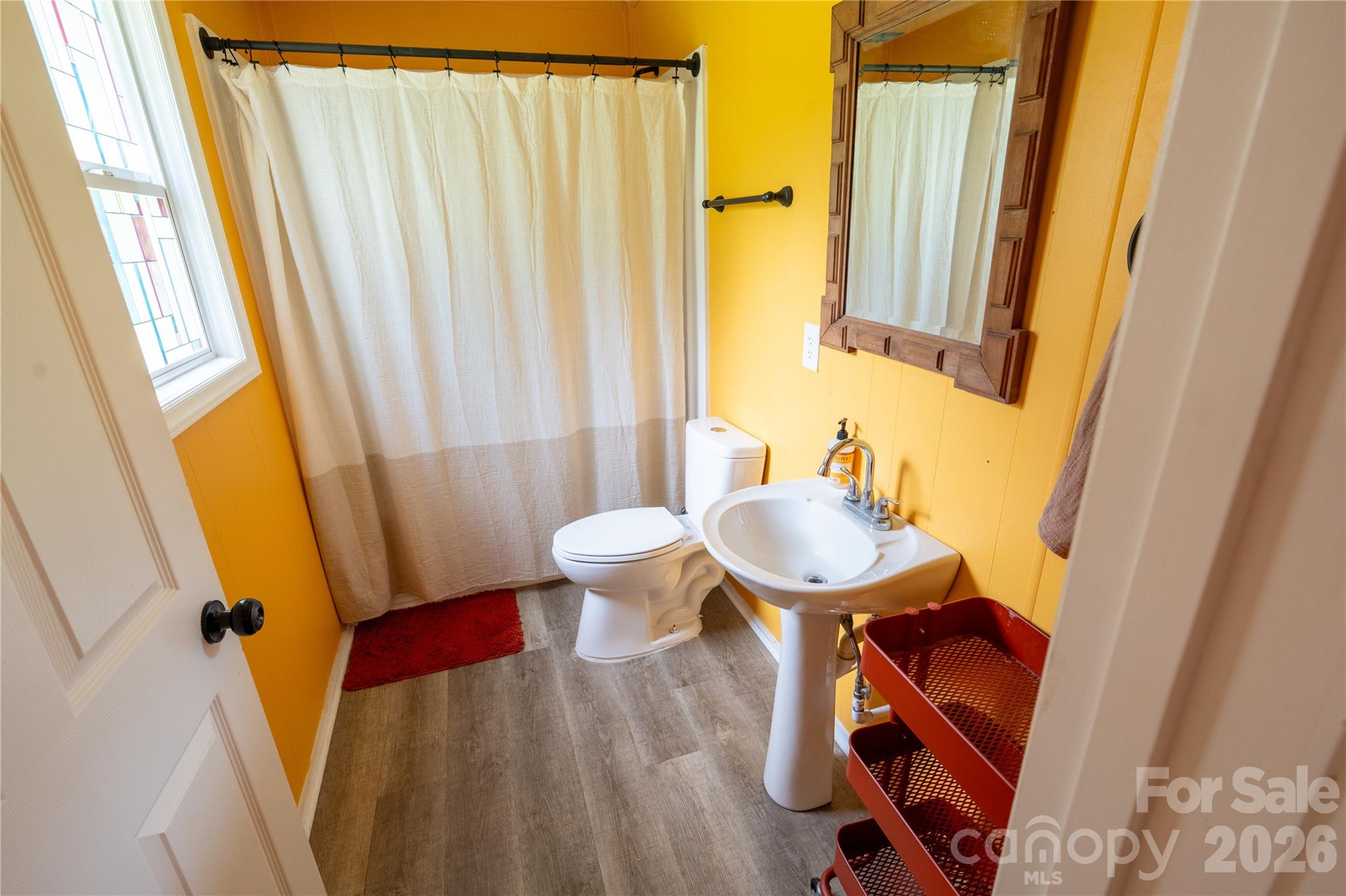 974 W US 70 Highway — Morganton