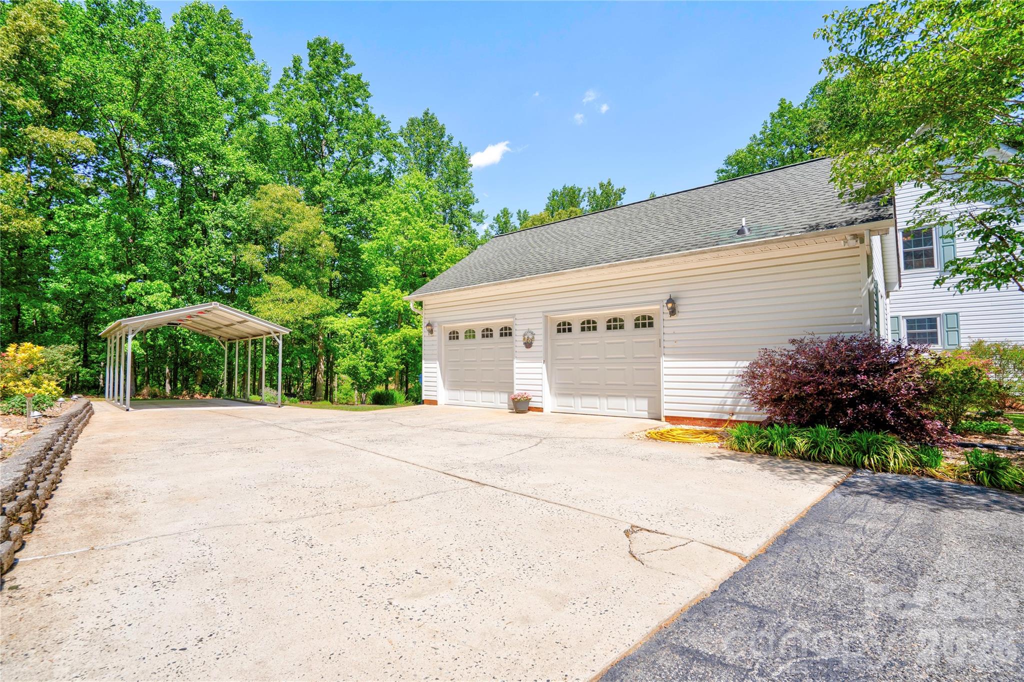 3721 Harris Creek Road — Lawndale