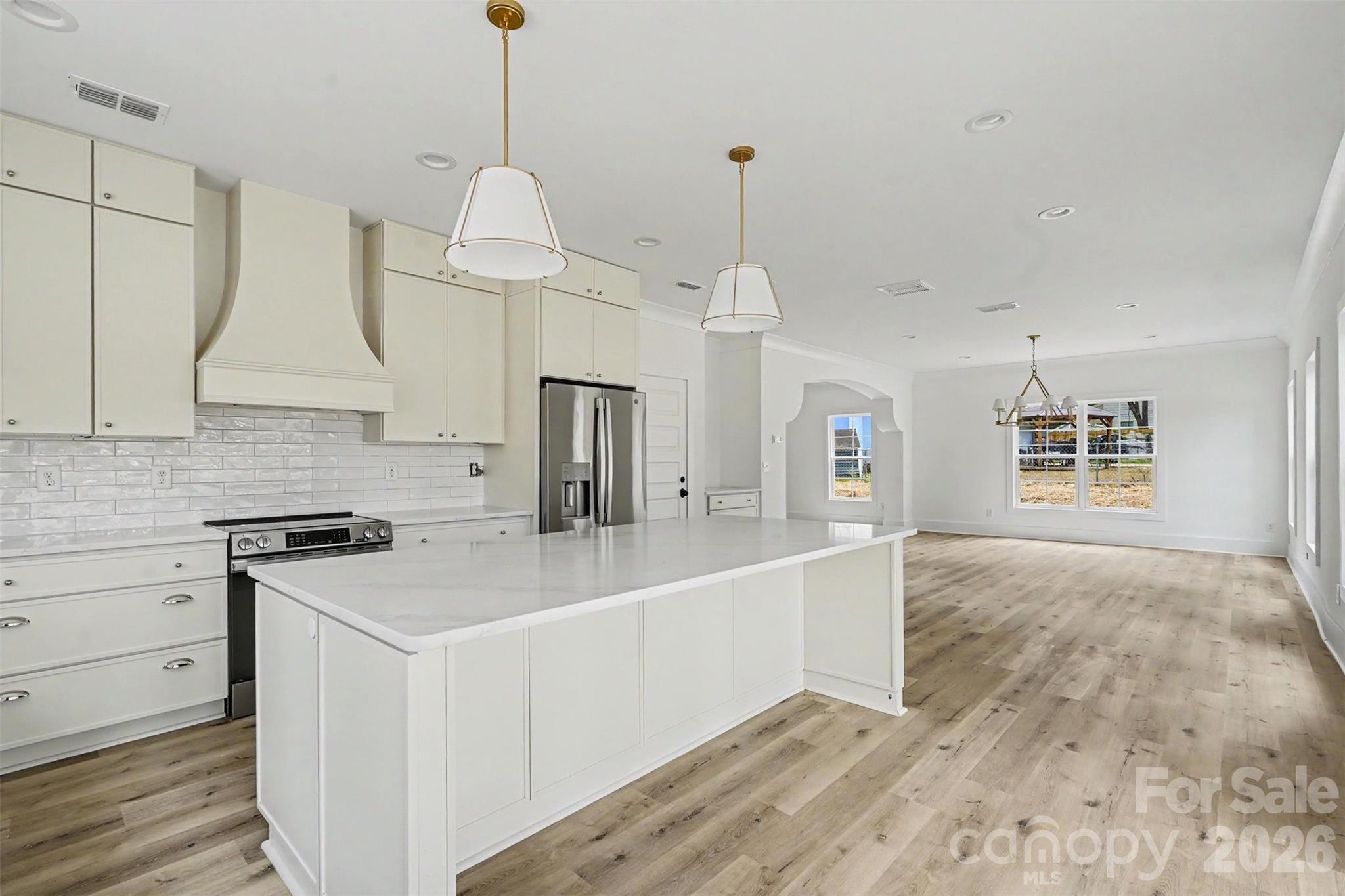 7925 Large Oak Lane — Mint Hill