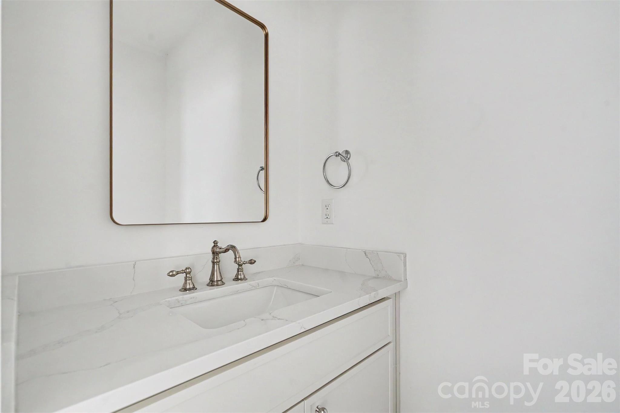 7925 Large Oak Lane — Mint Hill
