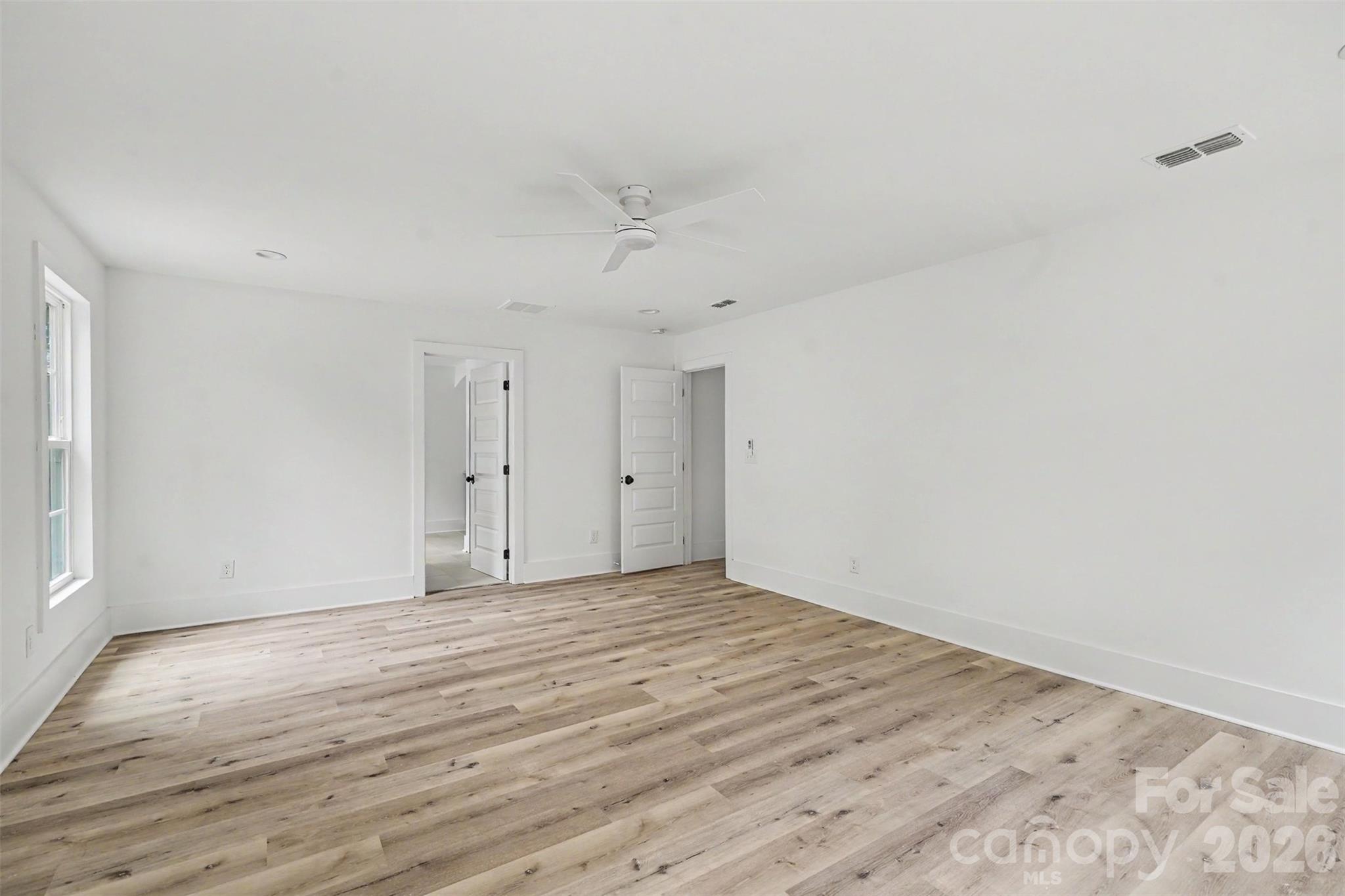7925 Large Oak Lane — Mint Hill