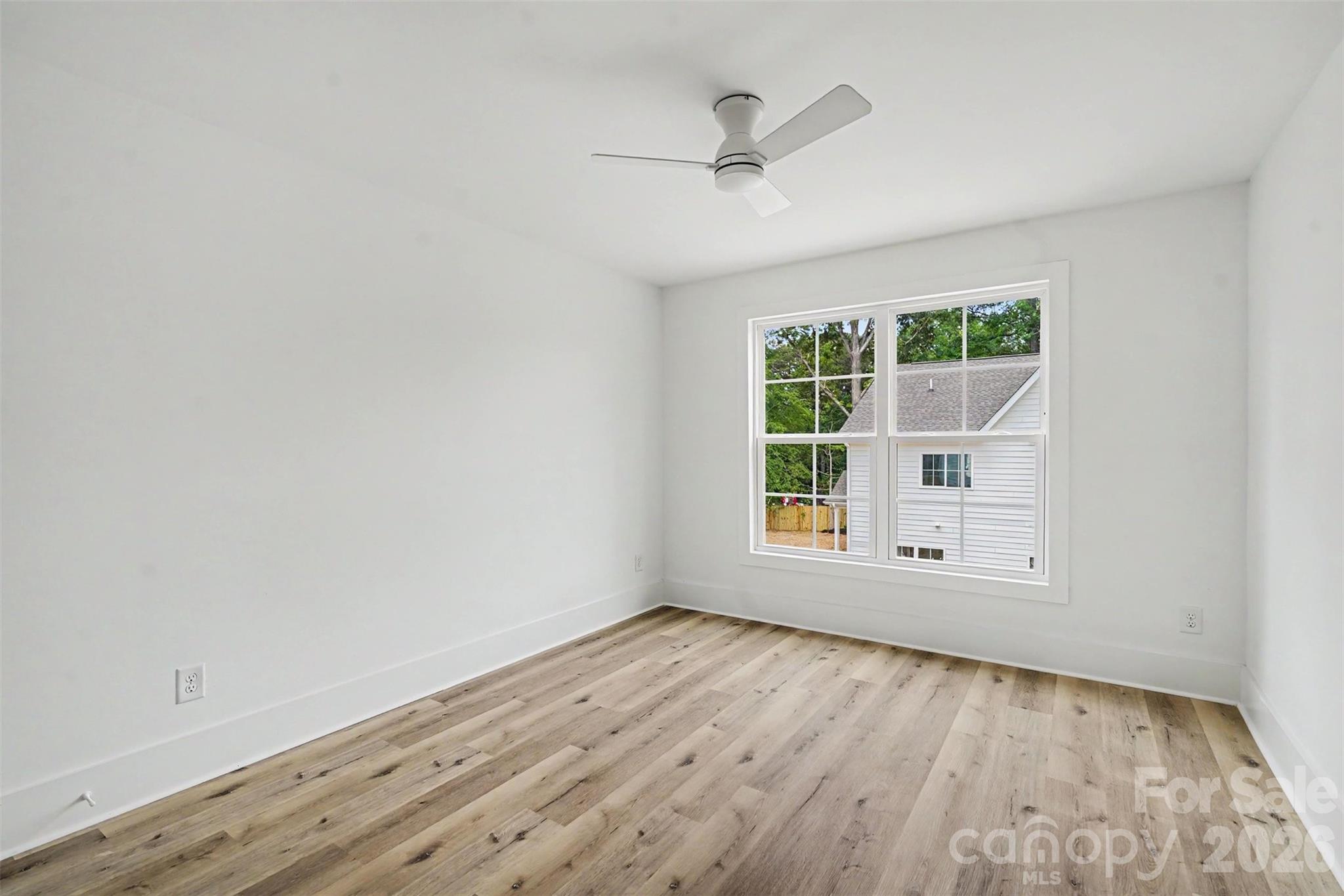 7925 Large Oak Lane — Mint Hill