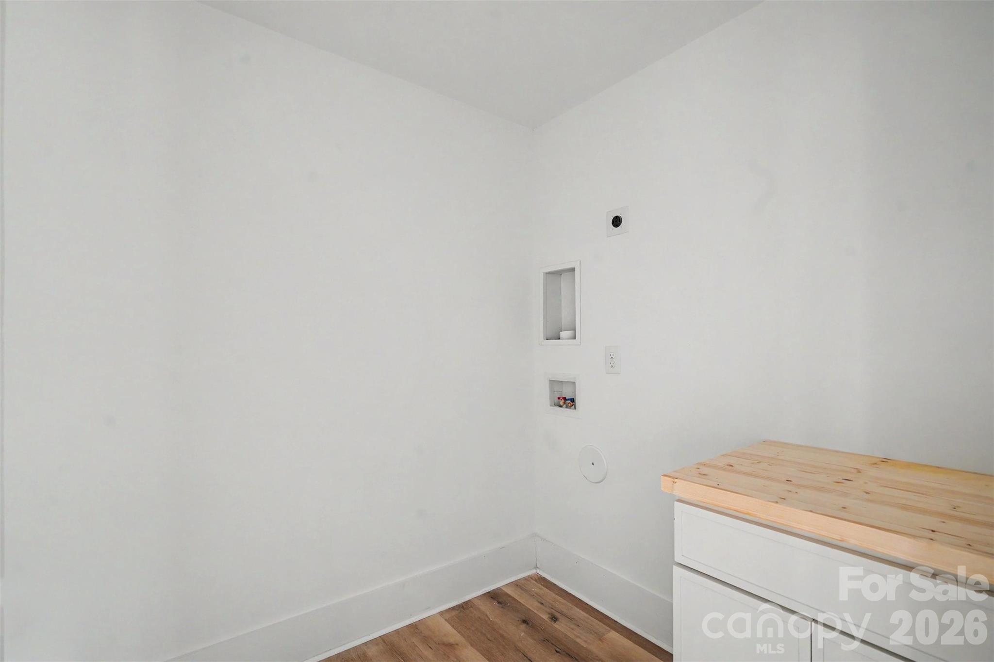 7925 Large Oak Lane — Mint Hill