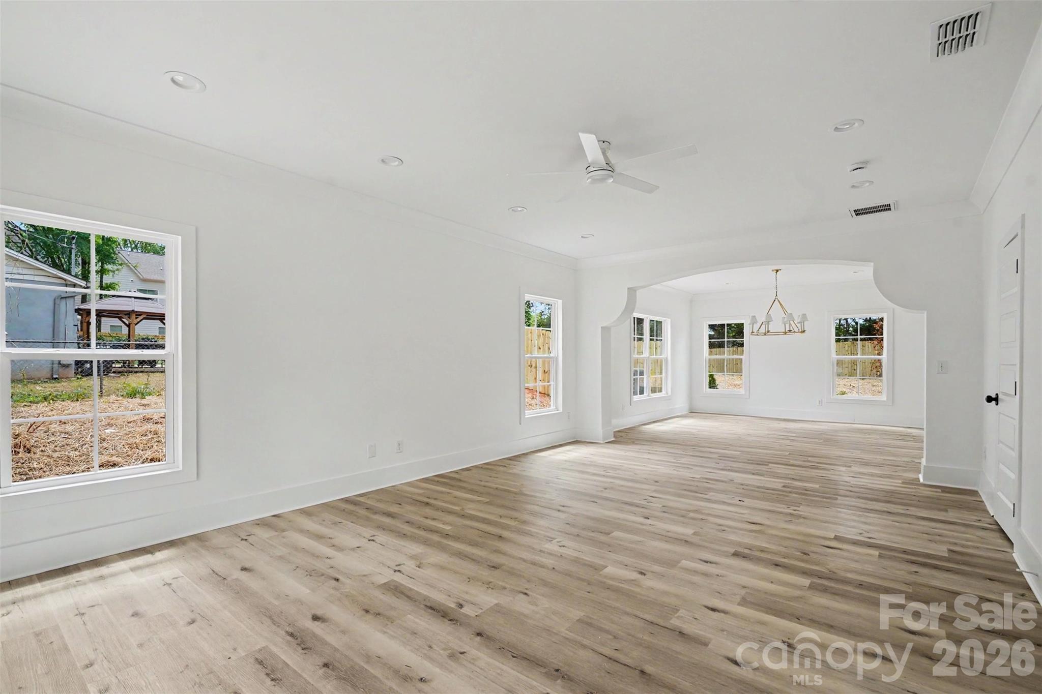 7925 Large Oak Lane — Mint Hill