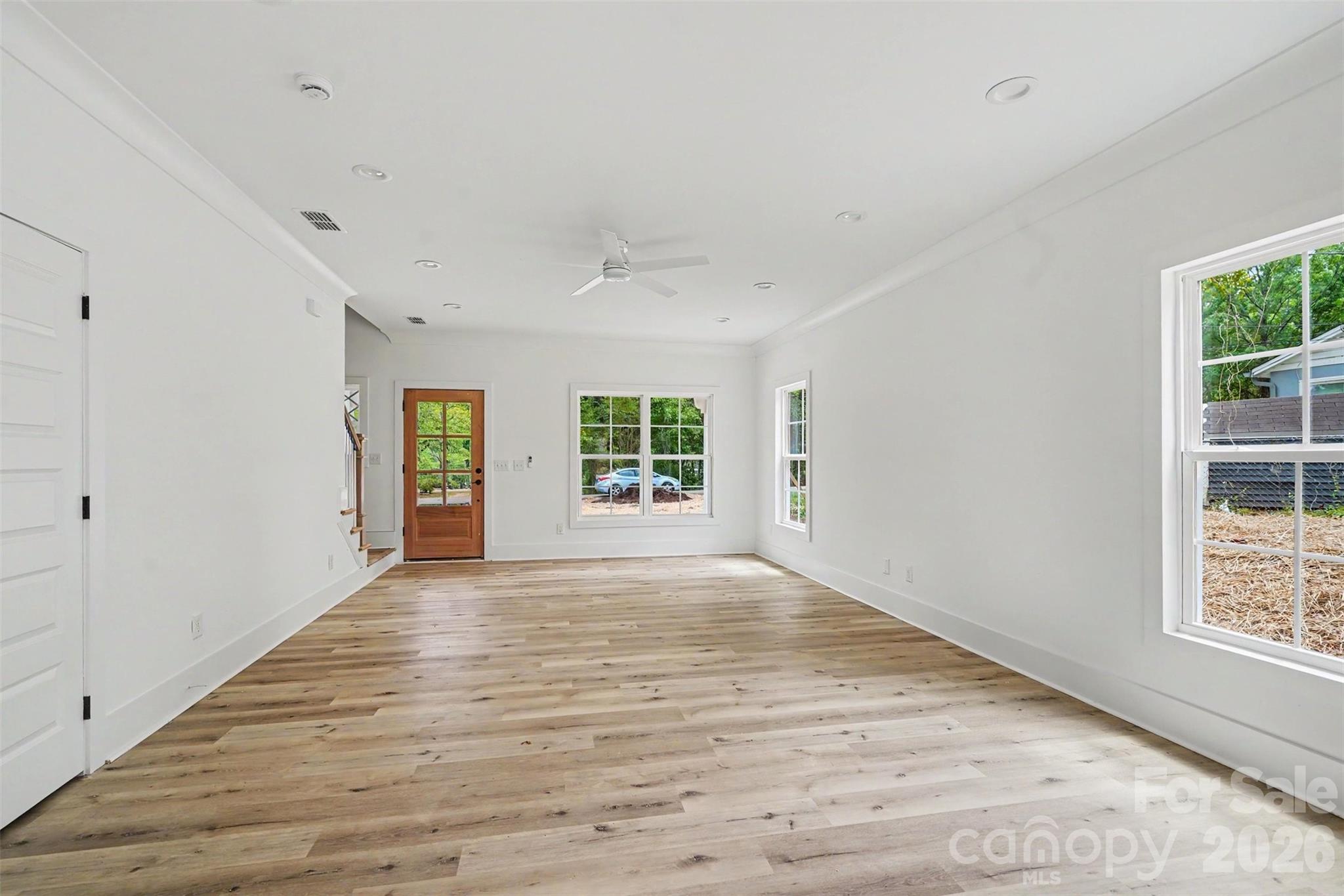 7925 Large Oak Lane — Mint Hill