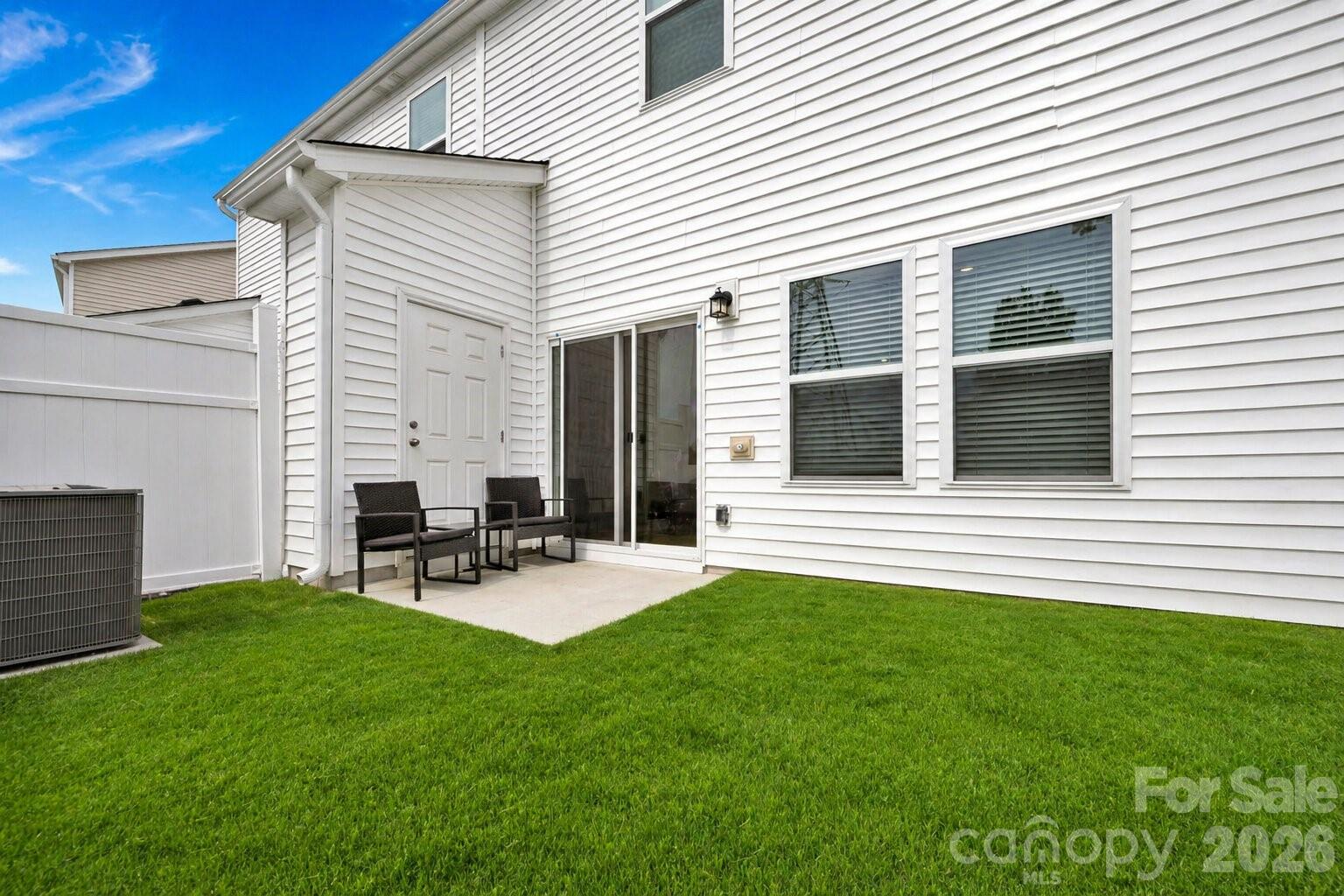 1021 Plumcrest Drive — Charlotte
