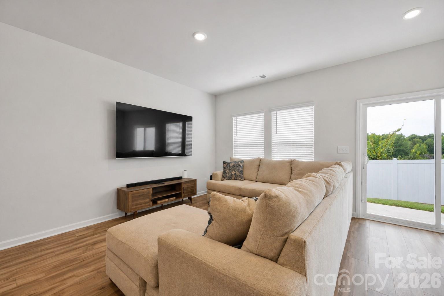 1021 Plumcrest Drive — Charlotte