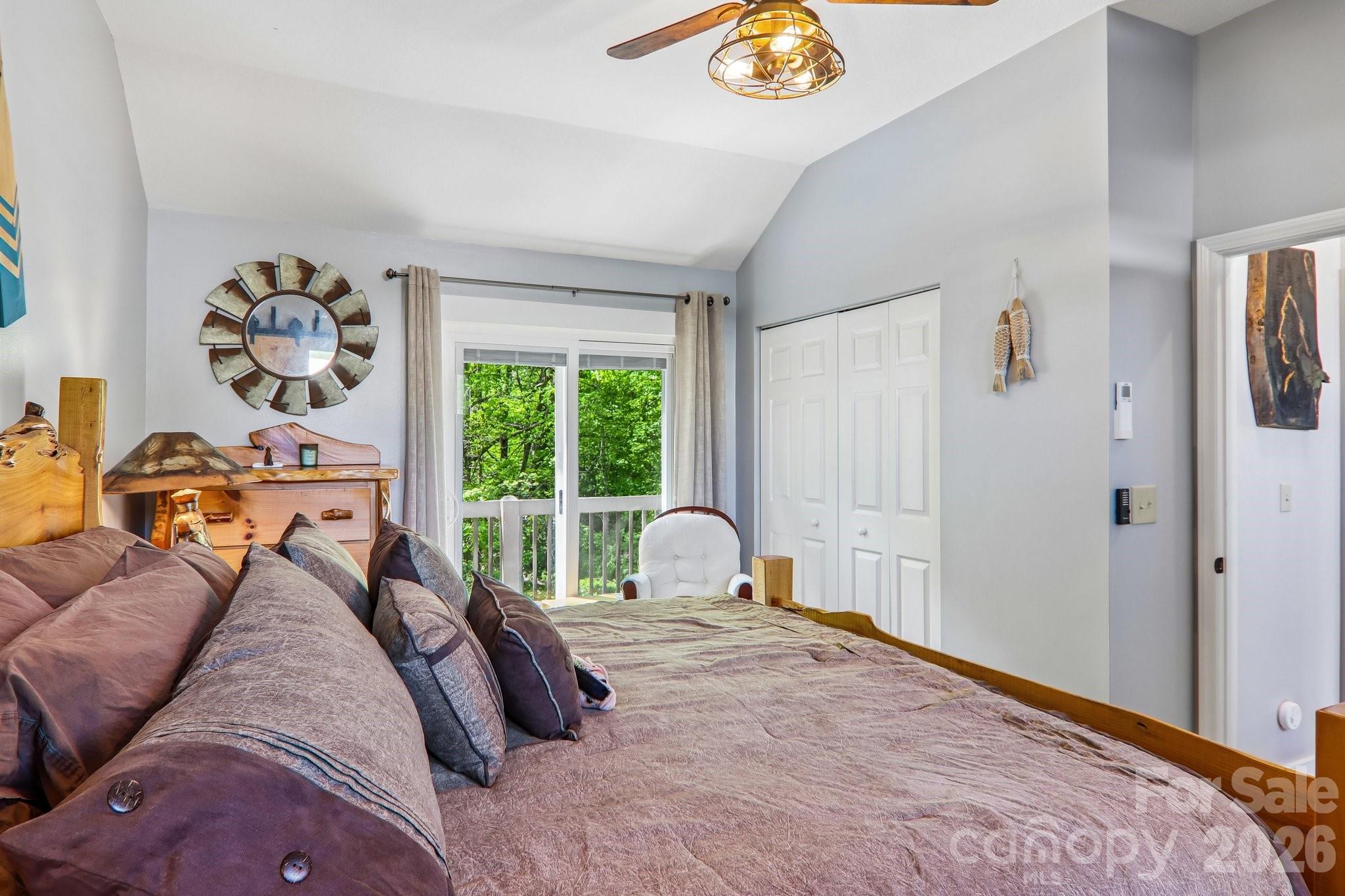 12 Indian Trace Road — Maggie Valley