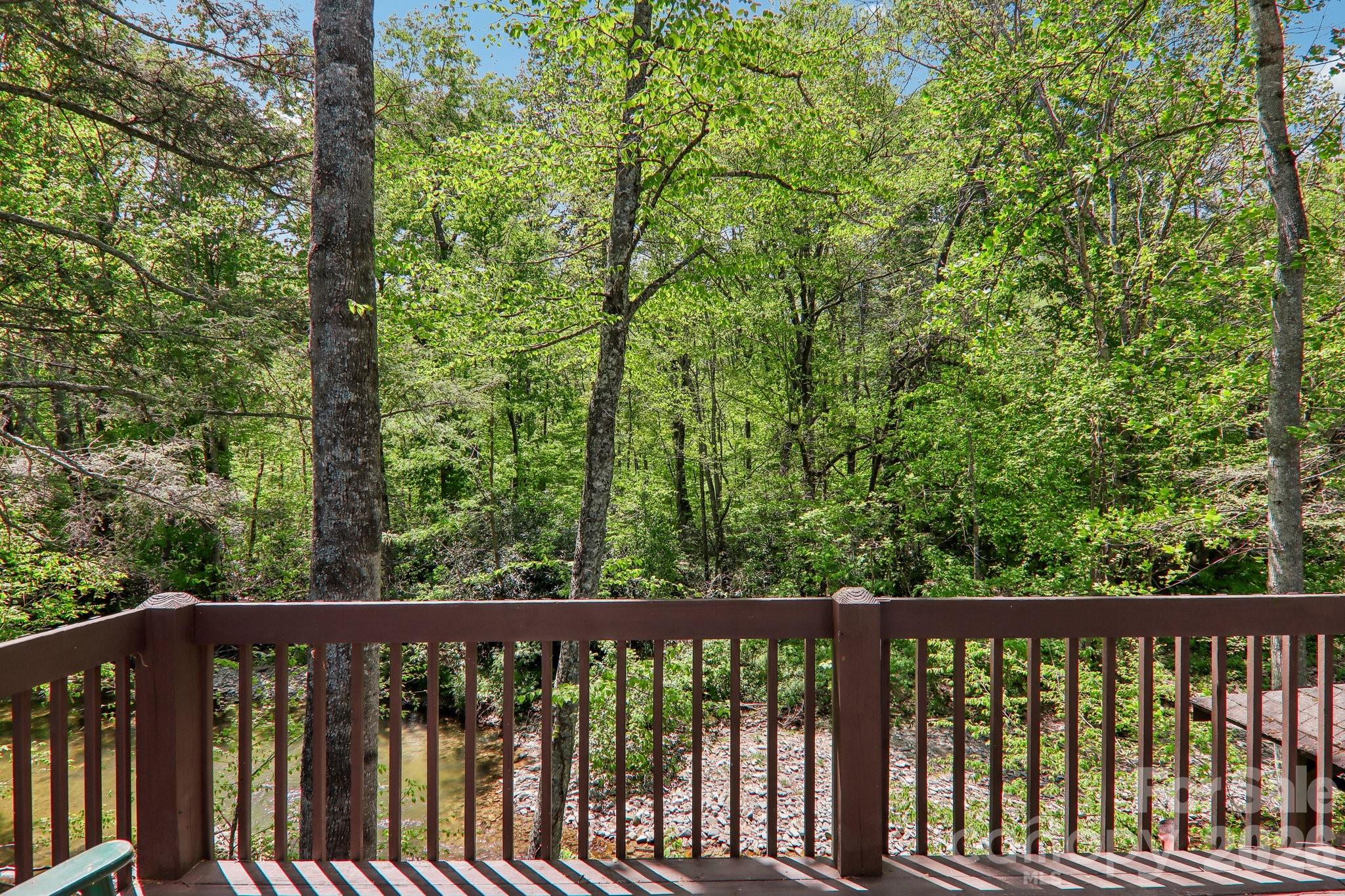 12 Indian Trace Road — Maggie Valley