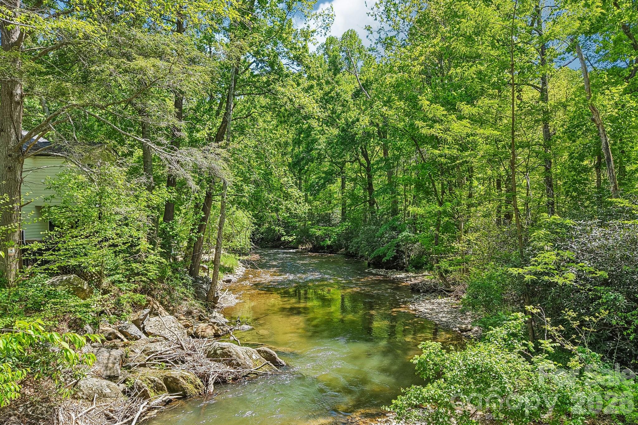 12 Indian Trace Road — Maggie Valley