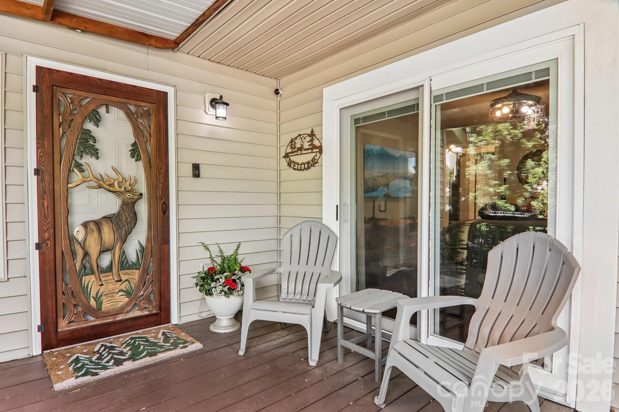 12 Indian Trace Road — Maggie Valley