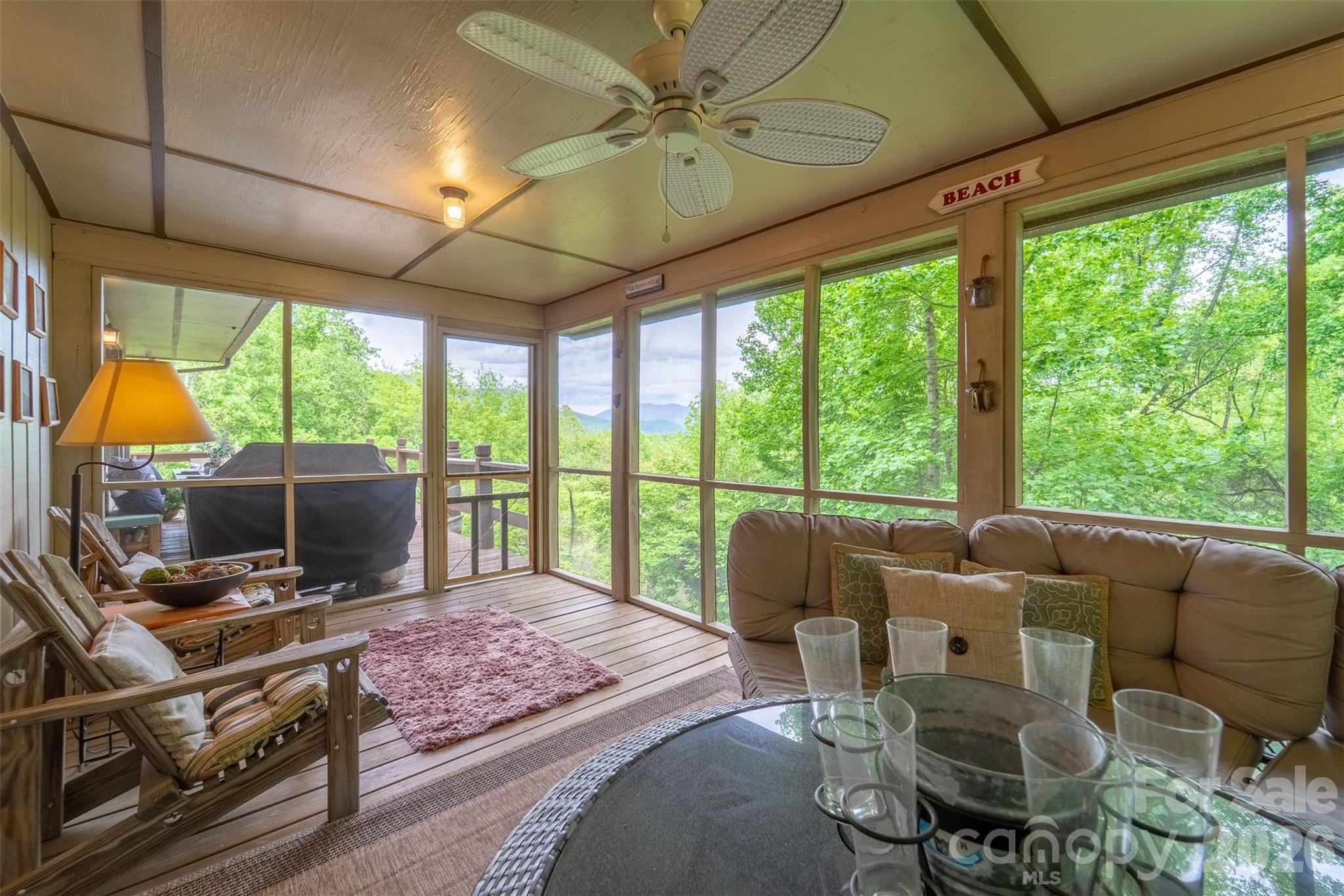 1413 Kitchens Branch Road — Sylva