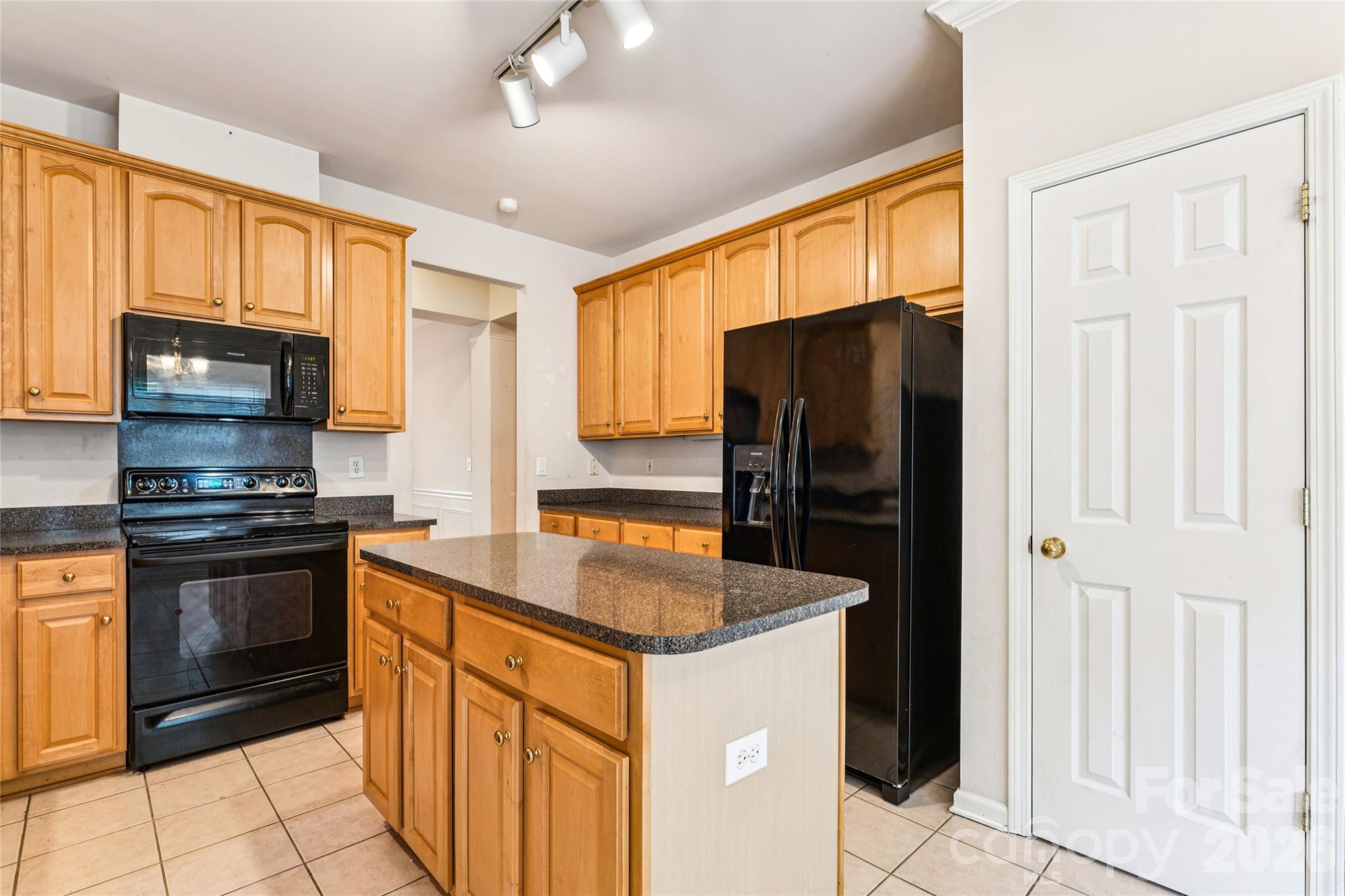 15108 Bridle Trace Lane — Pineville