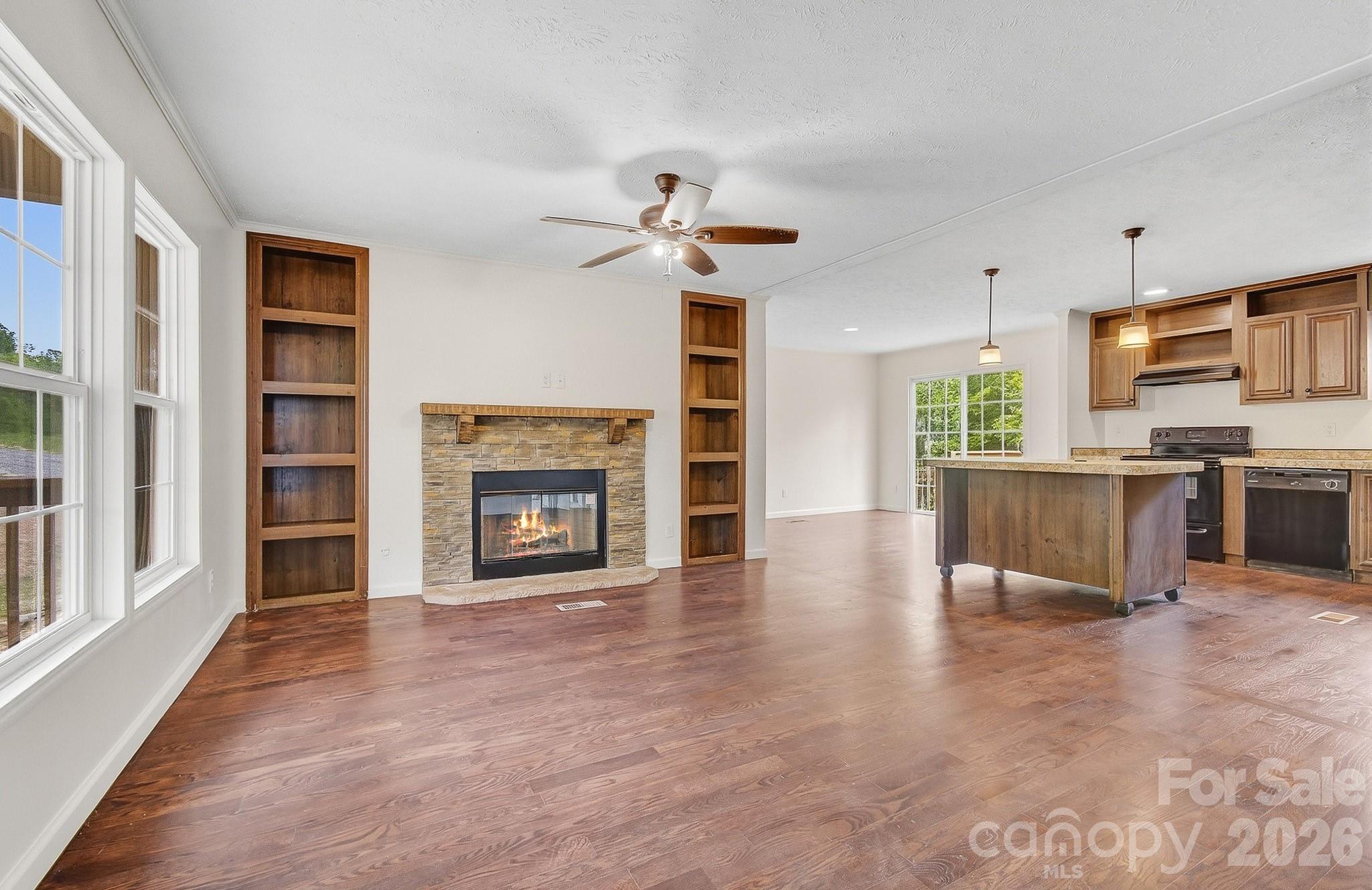 111 Buck Ridge Drive — Marion
