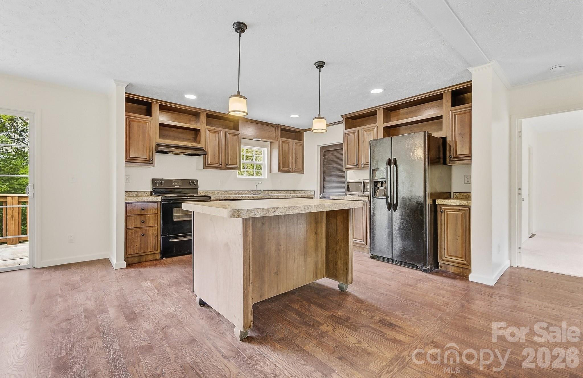 111 Buck Ridge Drive — Marion