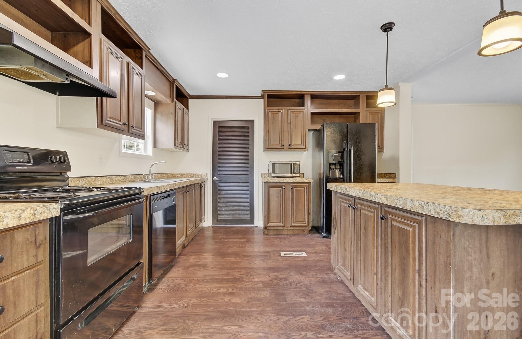 111 Buck Ridge Drive — Marion