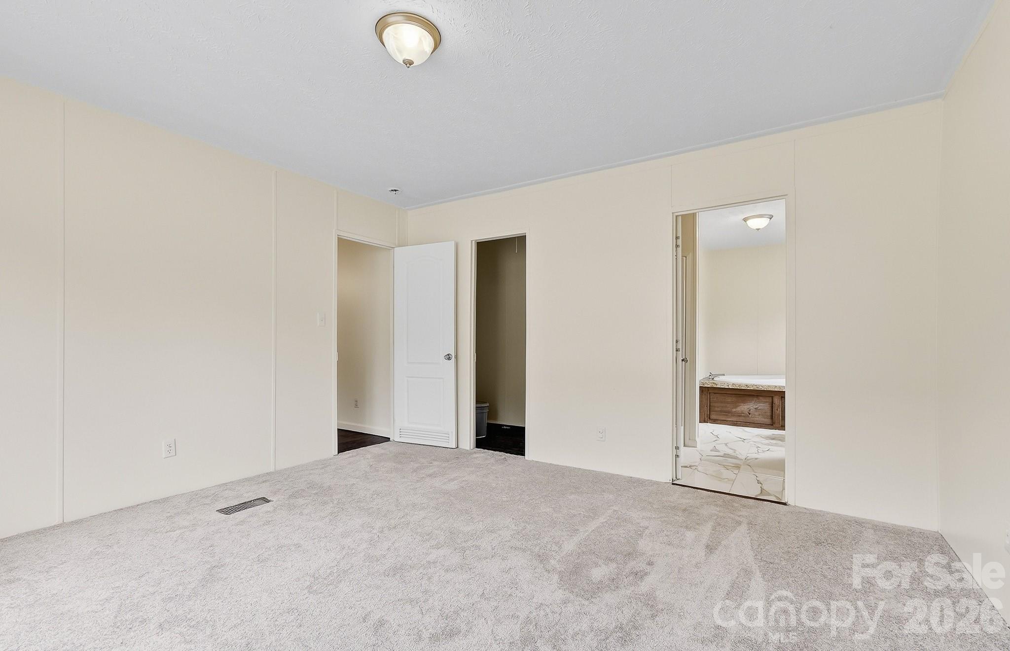 111 Buck Ridge Drive — Marion