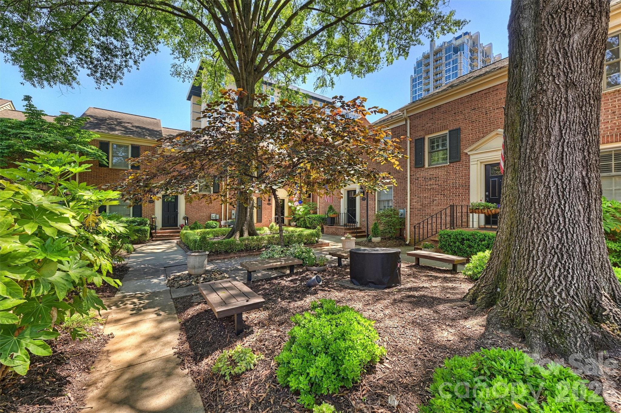 520 N Poplar Street #I — Charlotte