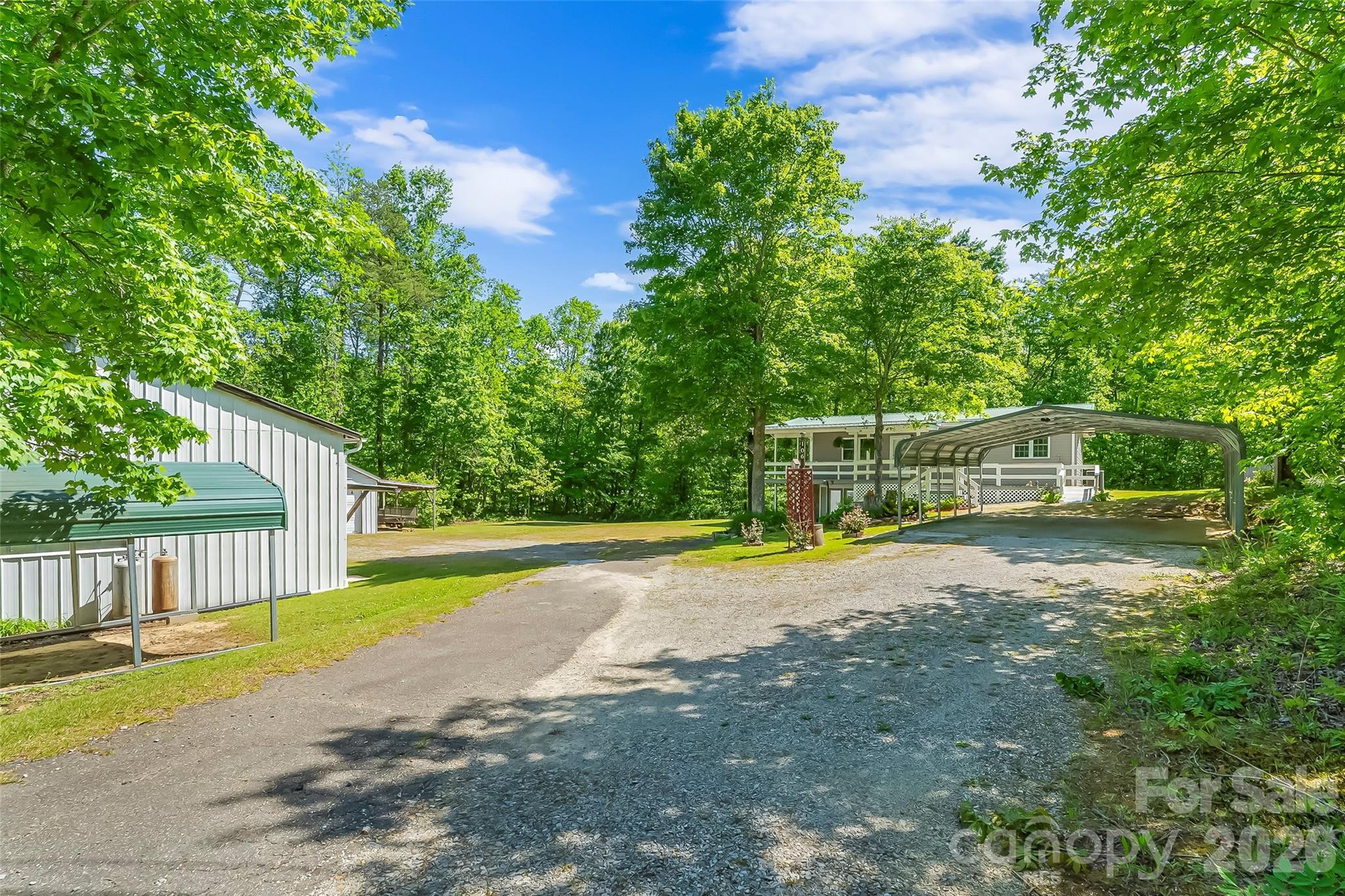 106 Silverstone Drive — Marion