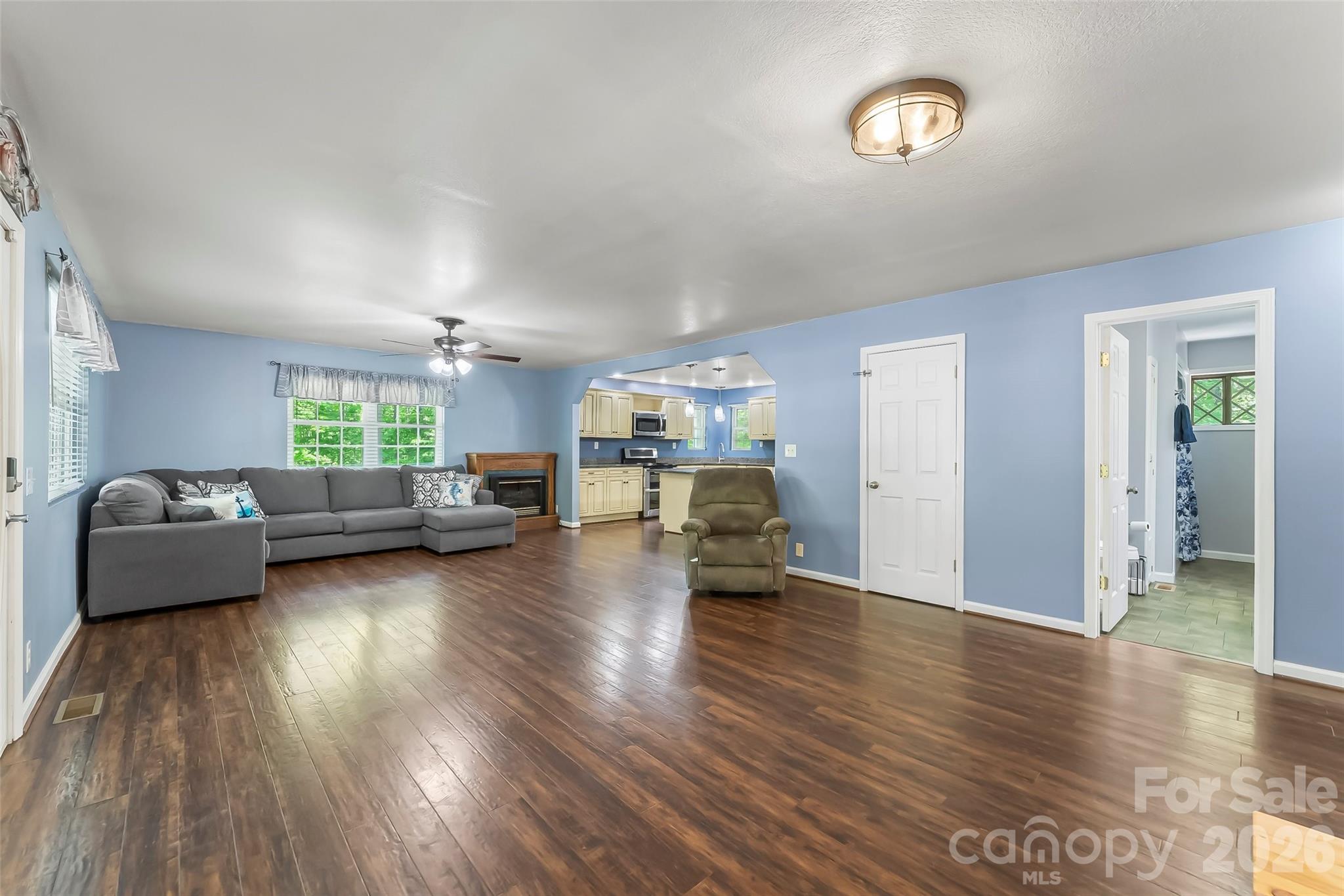 106 Silverstone Drive — Marion