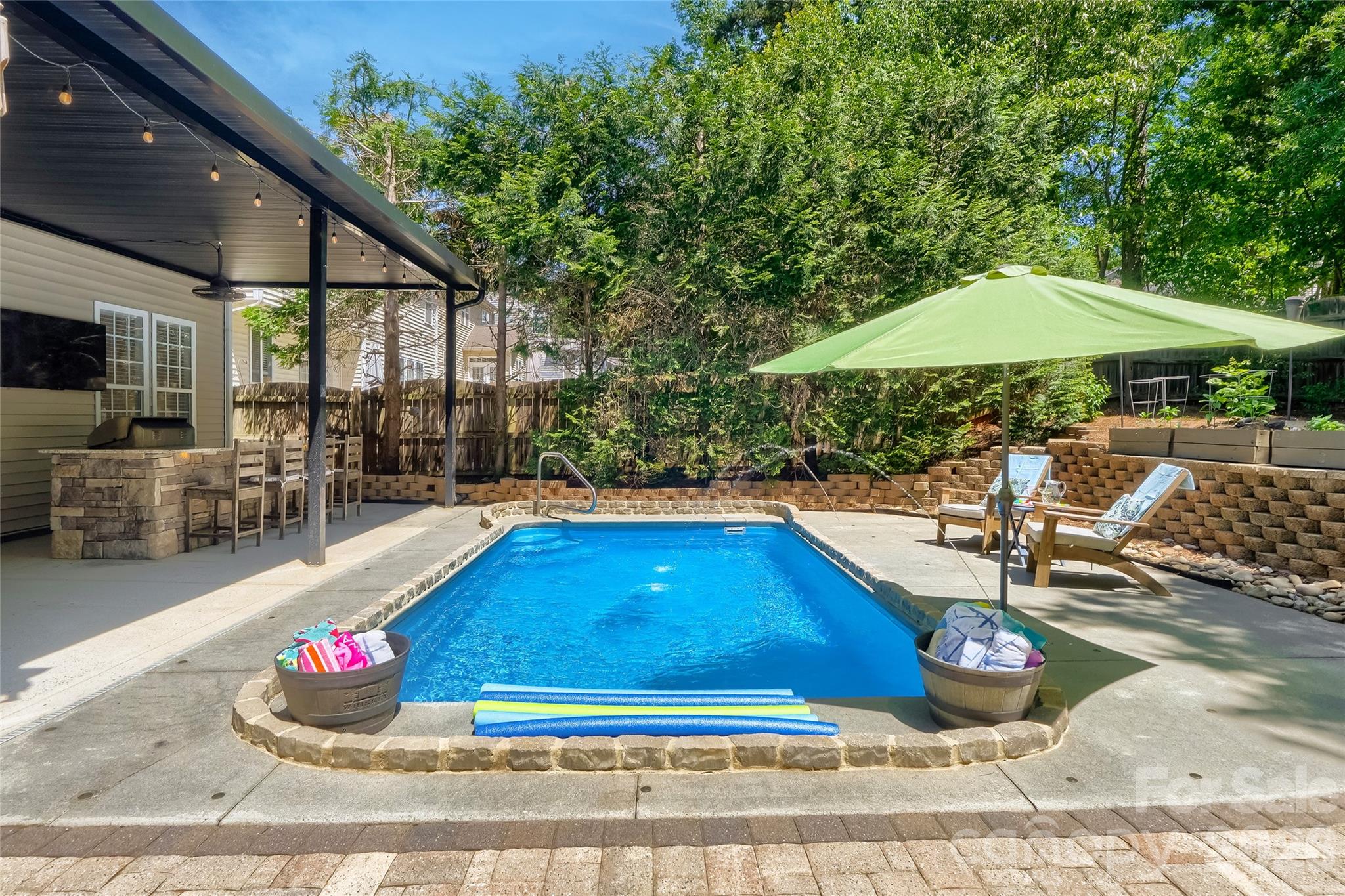 1621 Wilburn Park Lane NW — Charlotte