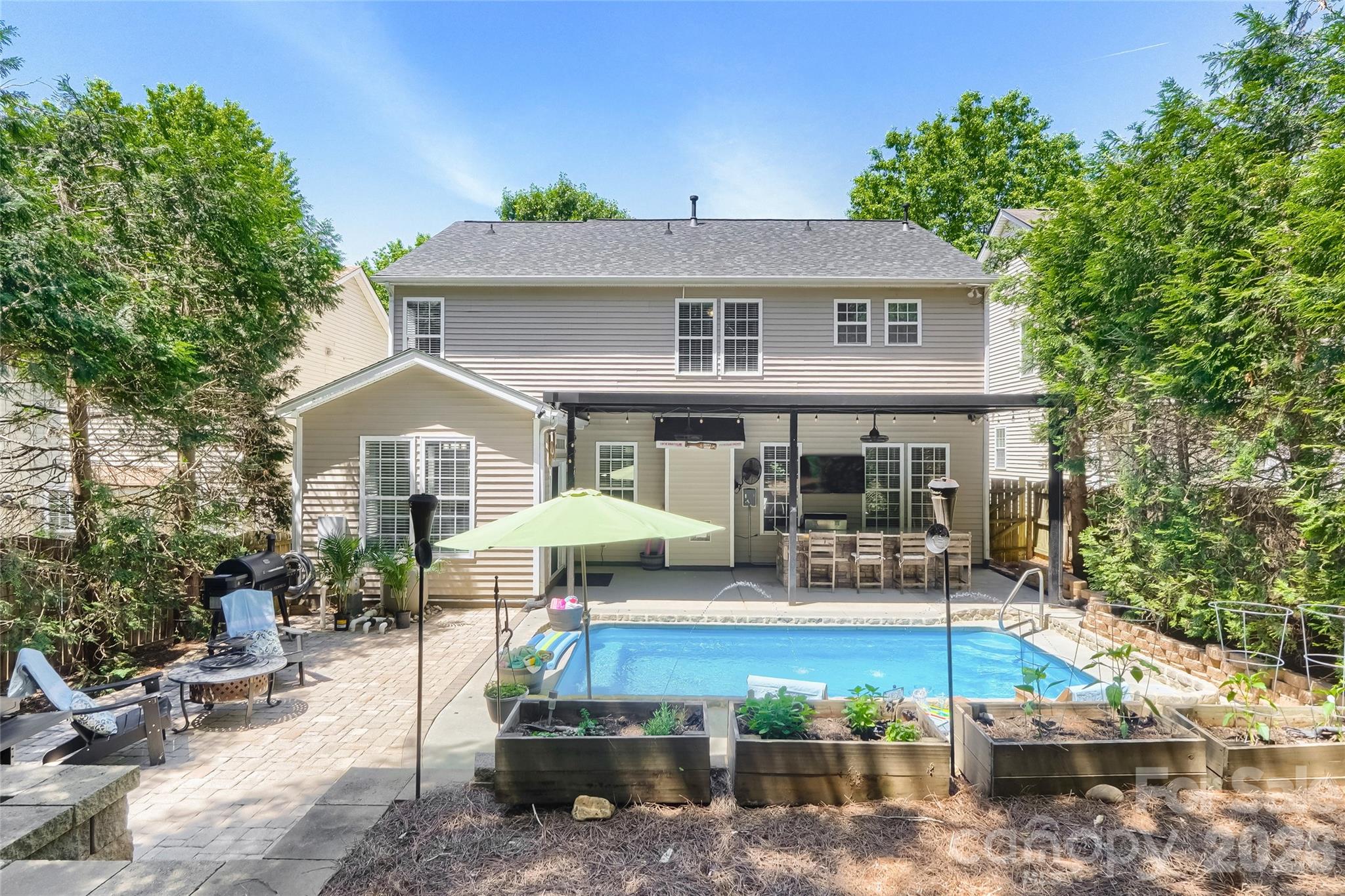 1621 Wilburn Park Lane NW — Charlotte