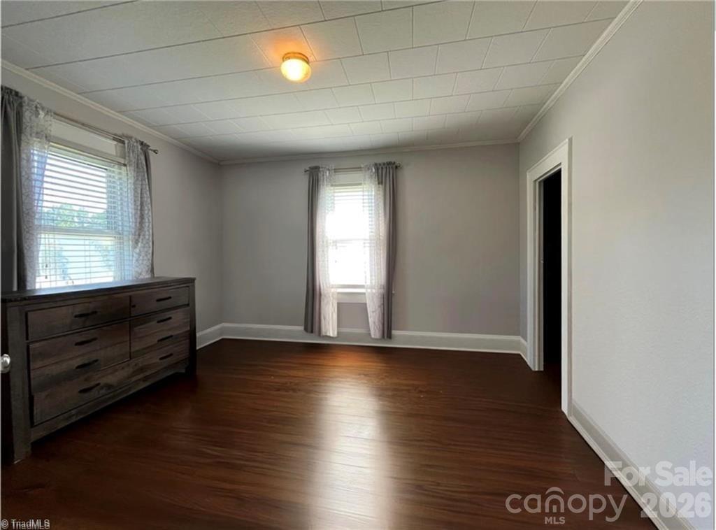 820 Suncrest Orchard Road — North Wilkesboro